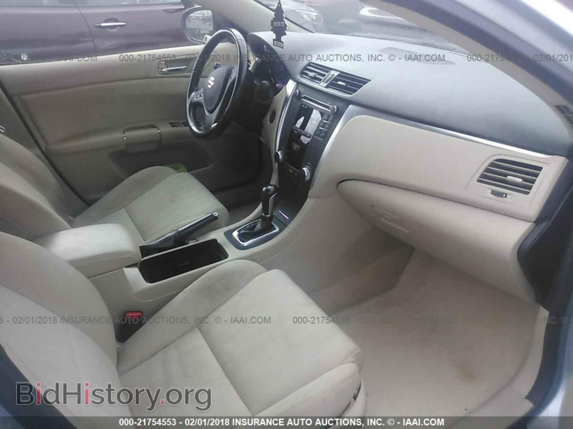2011 Suzuki Kizashi - VIN: JS2RF9A33B6110288 - Фото 5