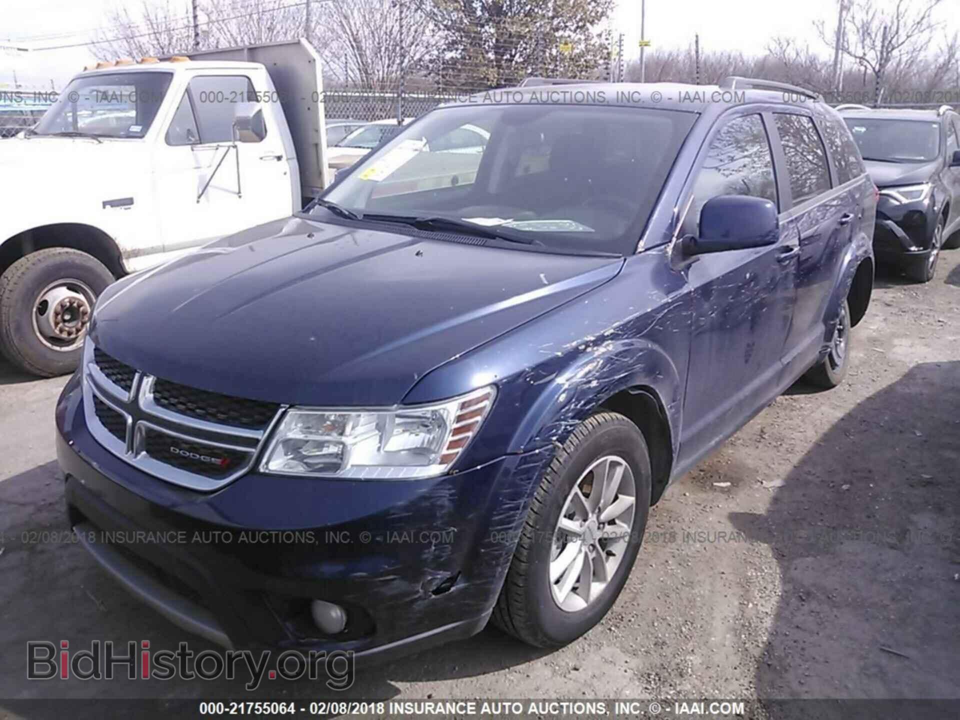 2017 Dodge Journey - VIN: 3C4PDCBGXHT532496 - Фото 2