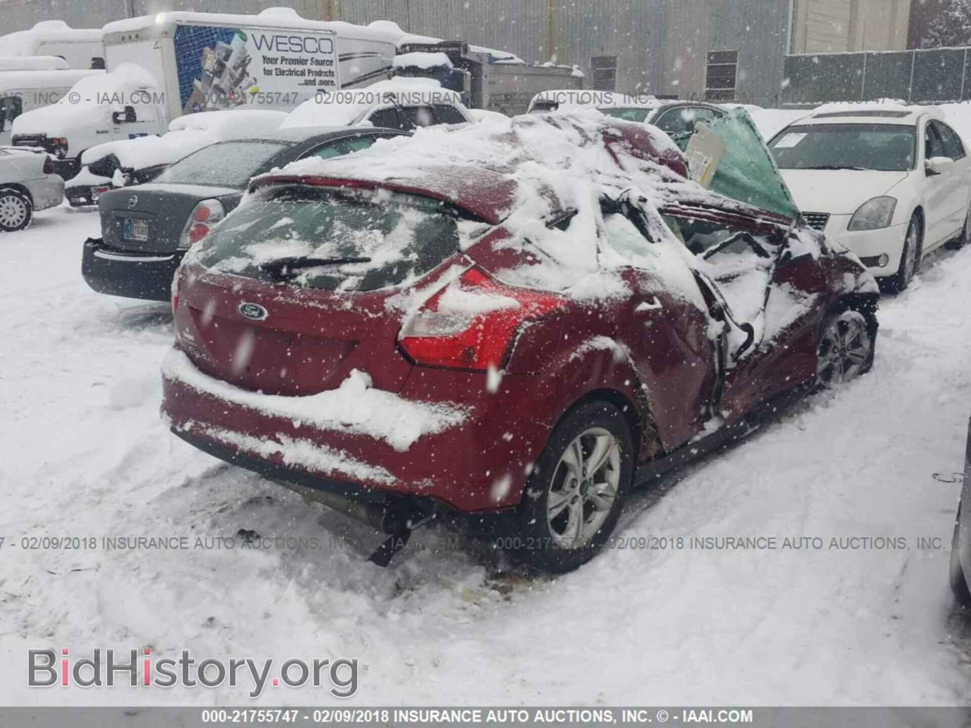 2014 Ford Focus - VIN: 1FADP3K29EL207625 - Photo 4