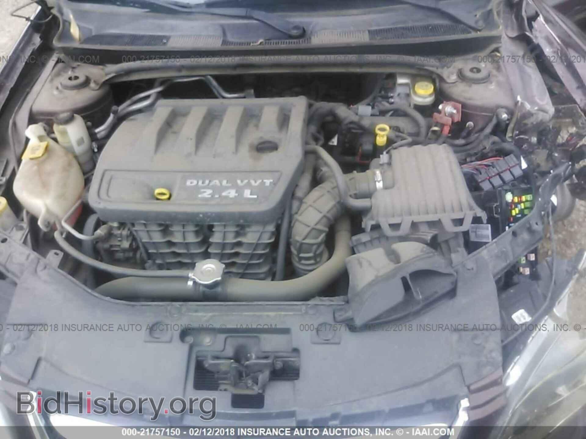 2013 Chrysler 200 - VIN: 1C3CCBAB2DN647237 - Photo 10