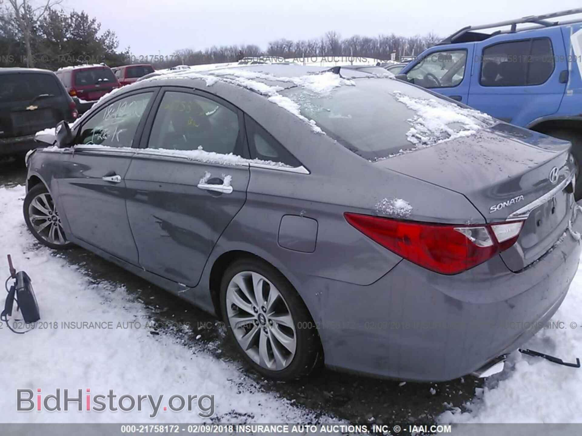 2012 Hyundai Sonata - VIN: 5NPEC4AB9CH384596 - Фото 3