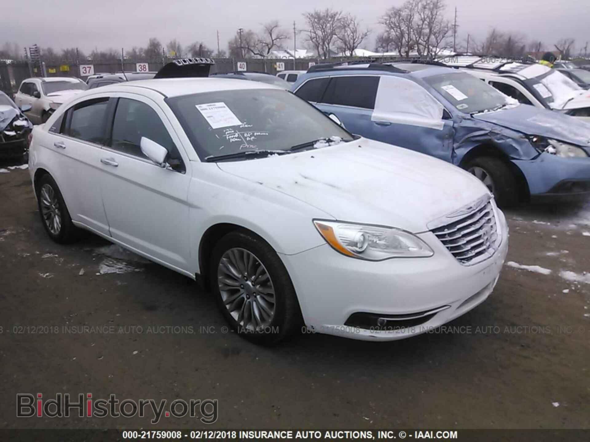 Photo 1C3CCBCG8DN514054 - Chrysler 200 2013