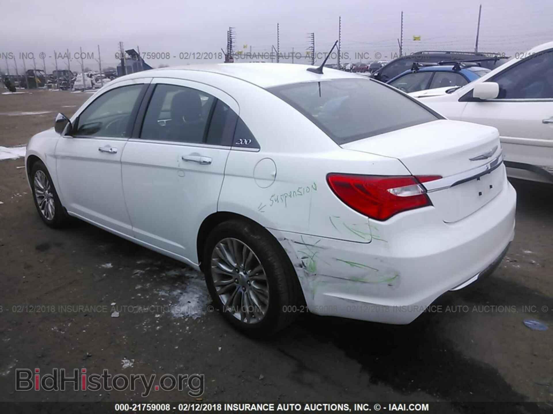2013 Chrysler 200 - VIN: 1C3CCBCG8DN514054 - Photo 3