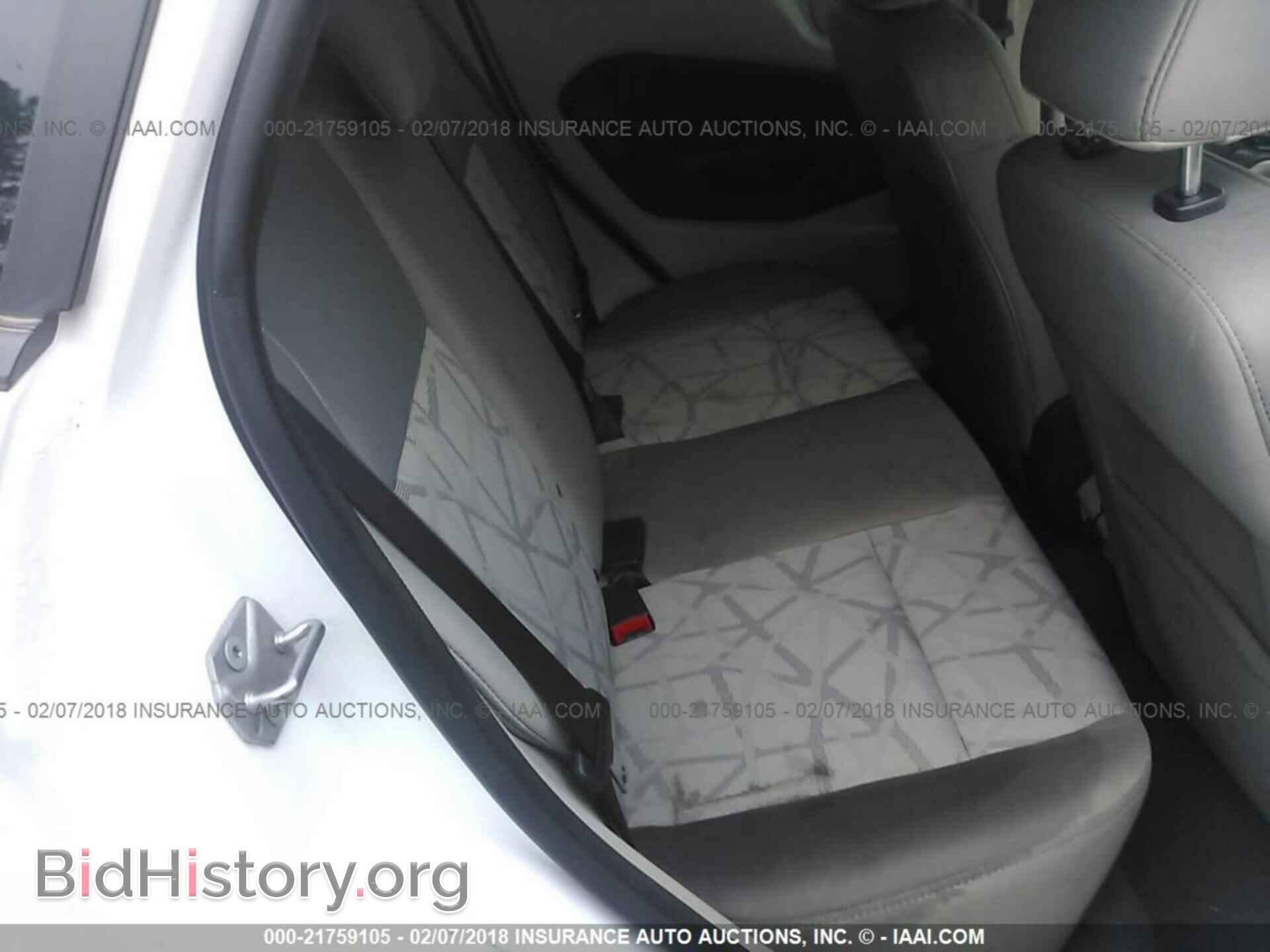 2011 Ford Fiesta - VIN: 3FADP4EJ3BM223225 - Фото 8