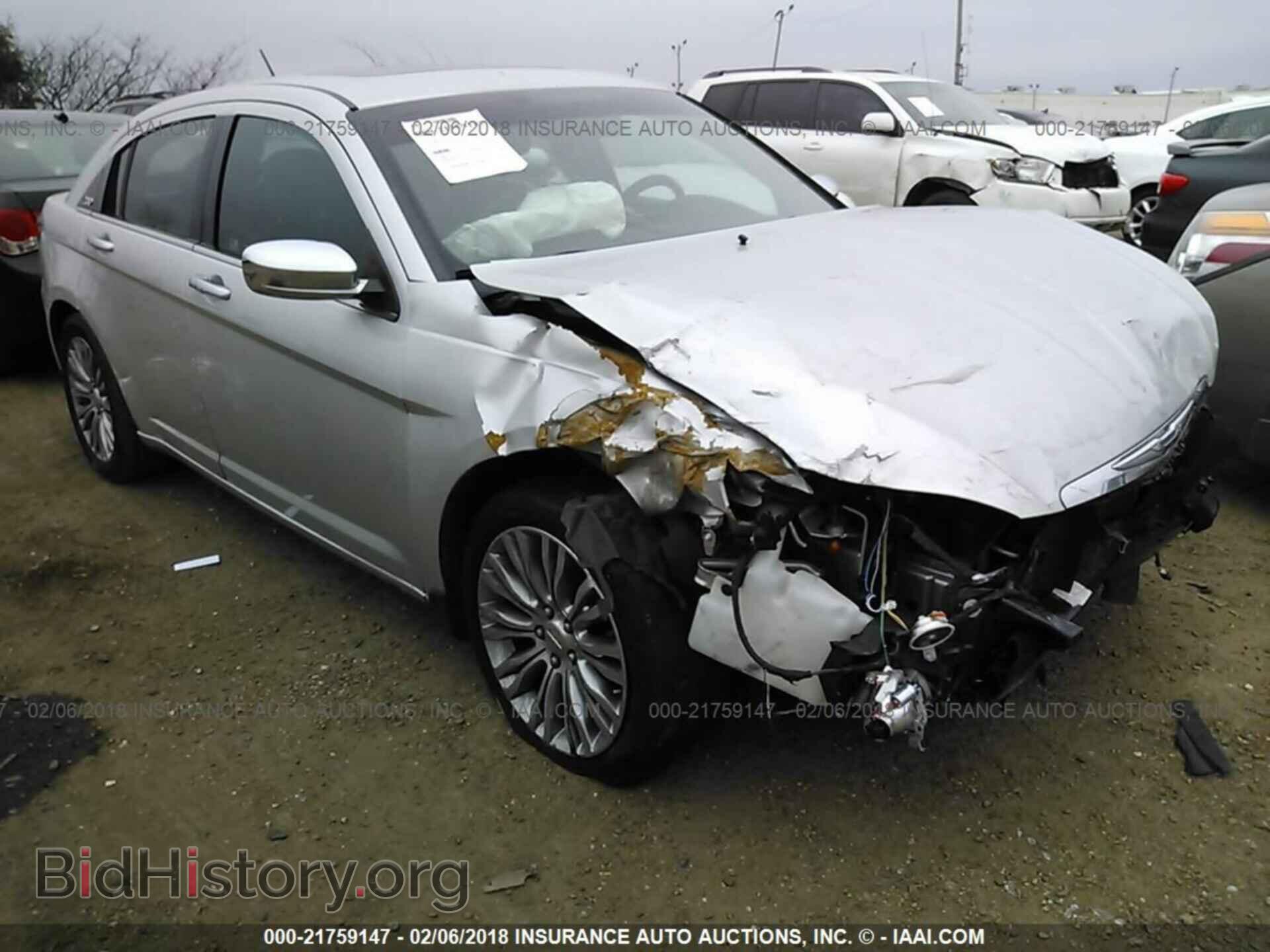 Фотография 1C3CCBCG3CN175203 - Chrysler 200 2012