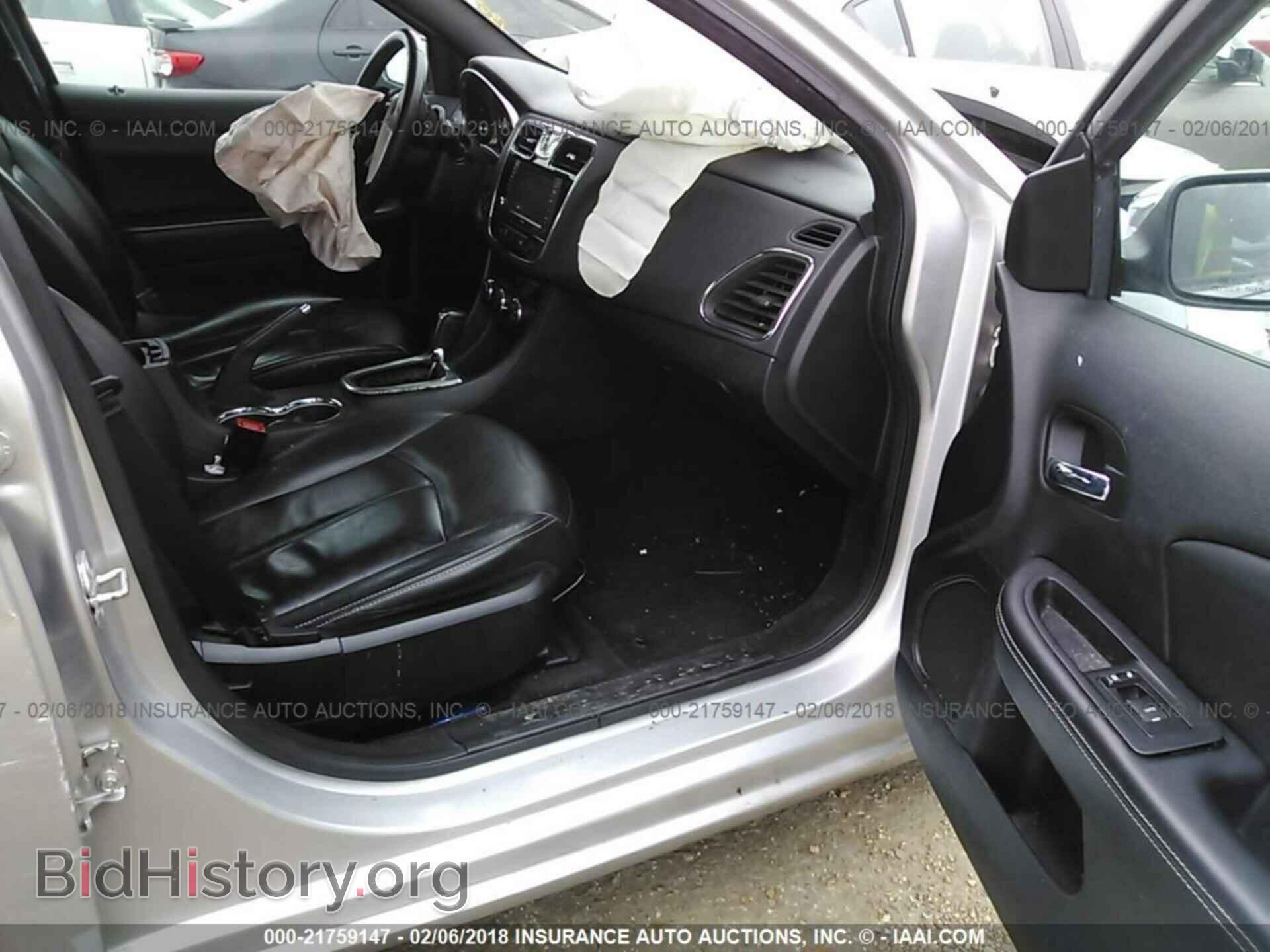 2012 Chrysler 200 - VIN: 1C3CCBCG3CN175203 - Фото 5