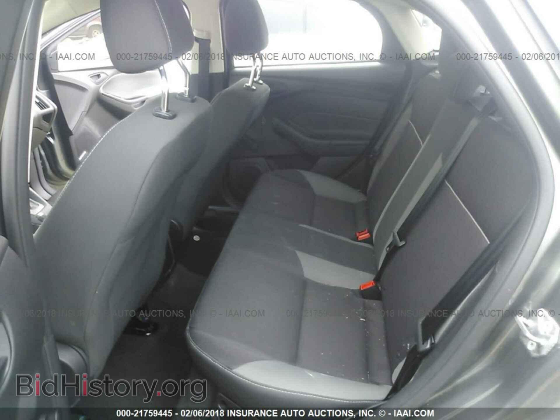 2014 Ford Focus - VIN: 1FADP3E22EL345504 - Photo 8