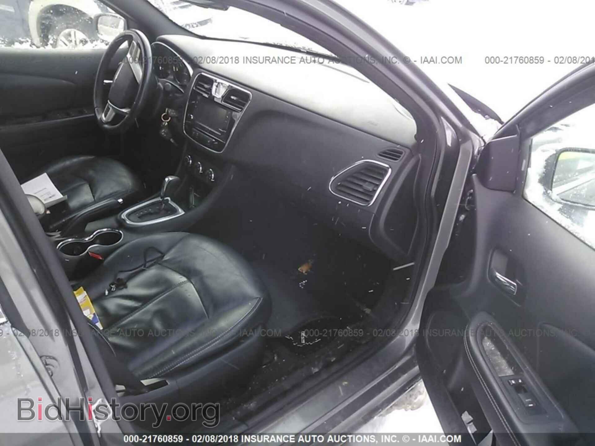 2012 Chrysler 200 - VIN: 1C3CCBCB6CN284100 - Photo 5