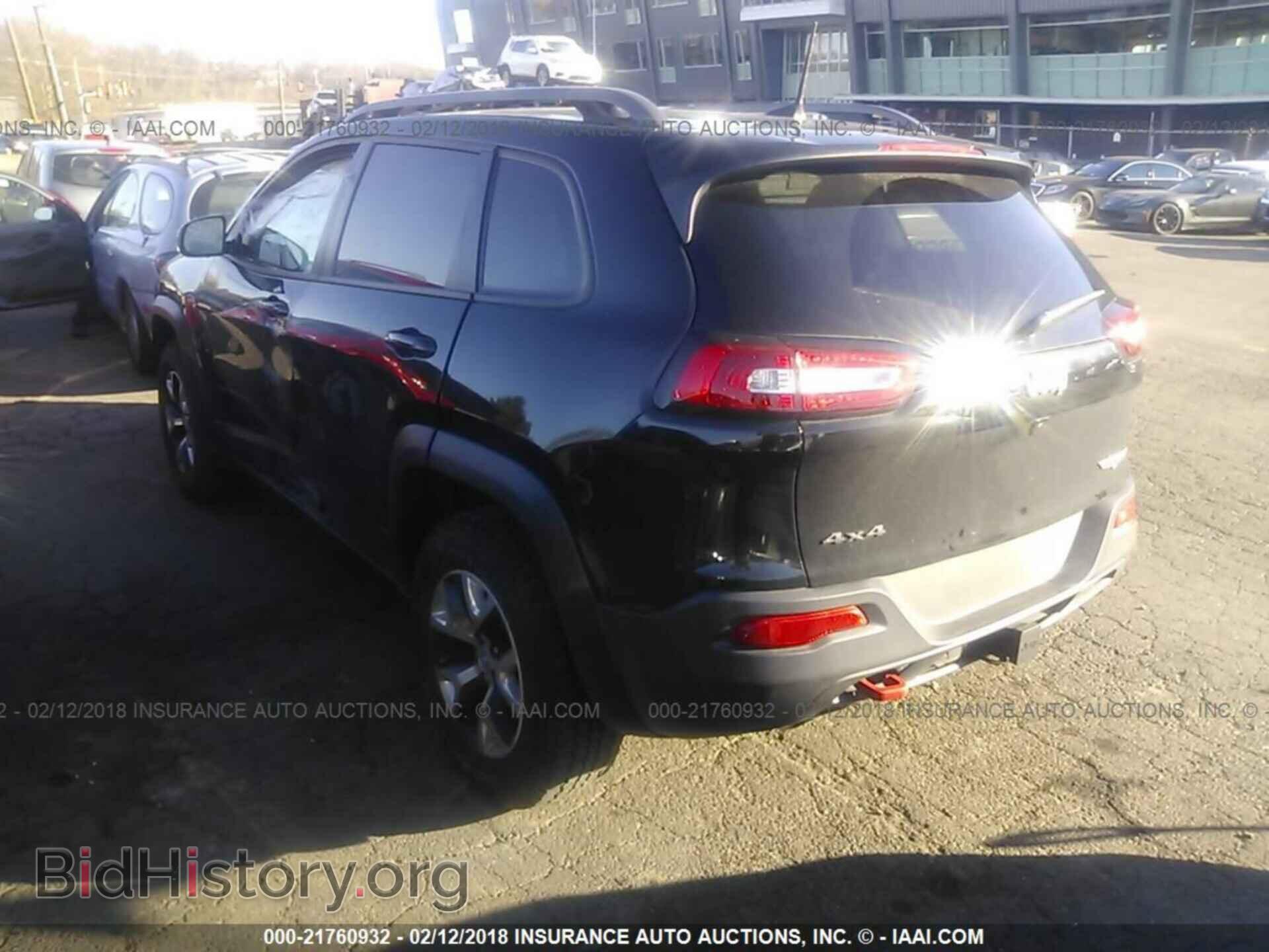 2017 Jeep Cherokee - VIN: 1C4PJMBS0HD237089 - Photo 3