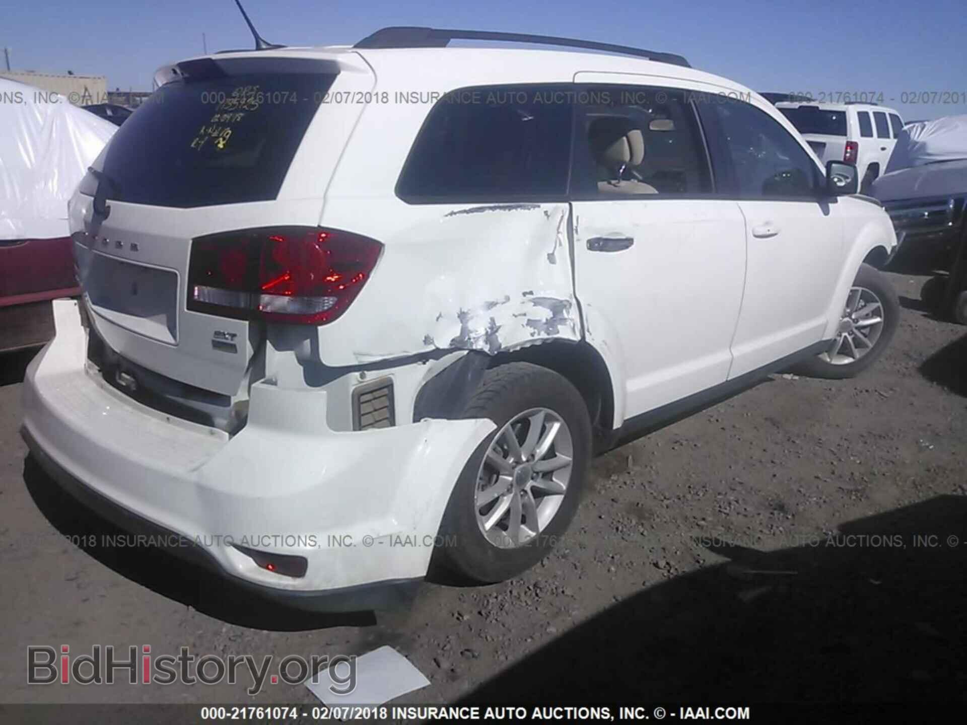 2016 Dodge Journey - VIN: 3C4PDCBG8GT178475 - Фото 4
