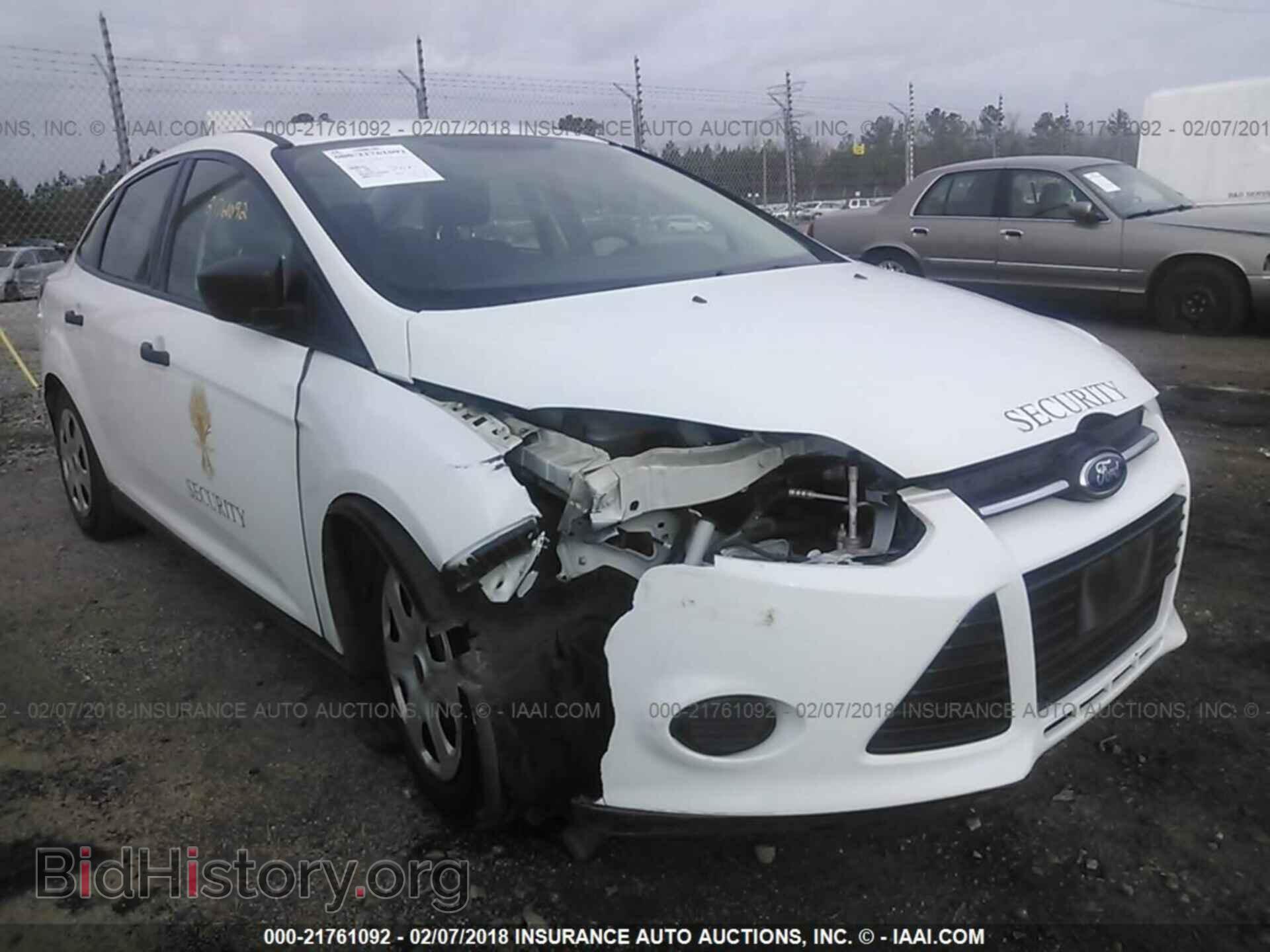 Фотография 1FADP3E21EL126257 - Ford Focus 2014