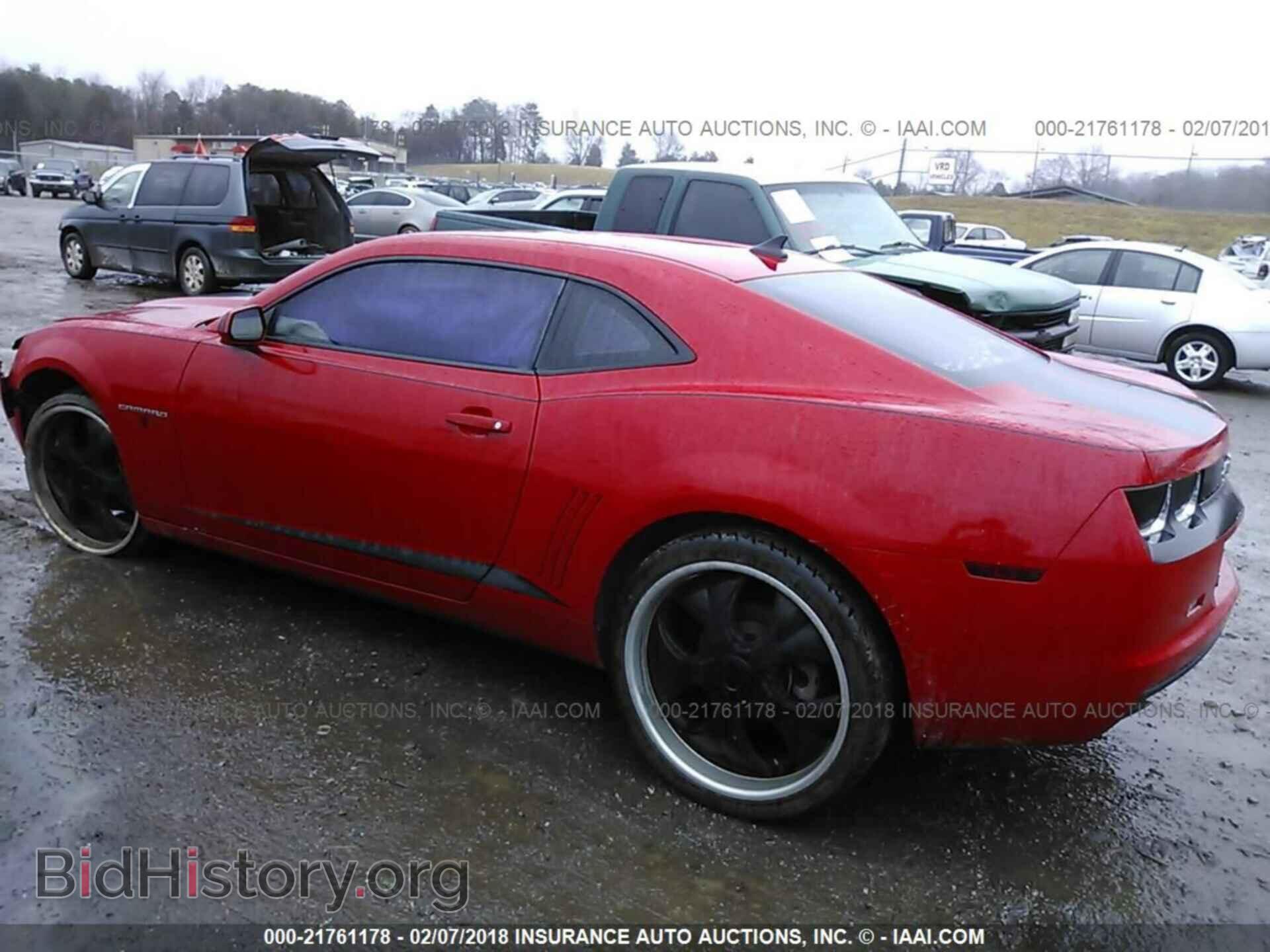 2011 Chevrolet Camaro - VIN: 2G1FE1ED2B9136239 - Фото 3