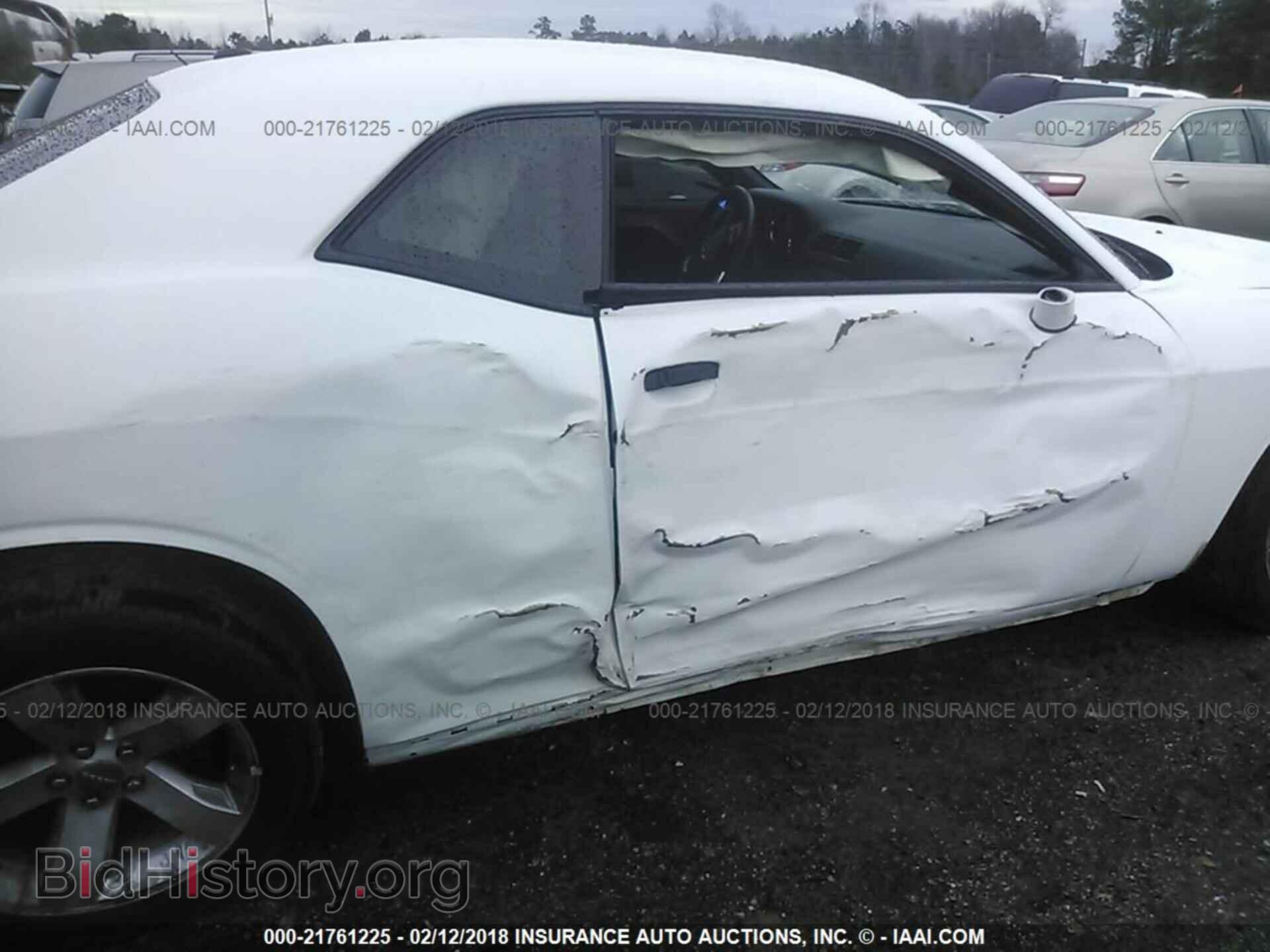 2013 Dodge Challenger - VIN: 2C3CDYAG5DH562431 - Photo 6