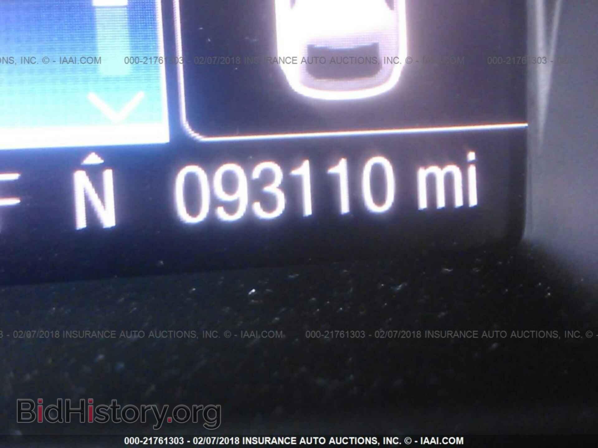 2012 Ford Focus - VIN: 1FAHP3M29CL477837 - Photo 7