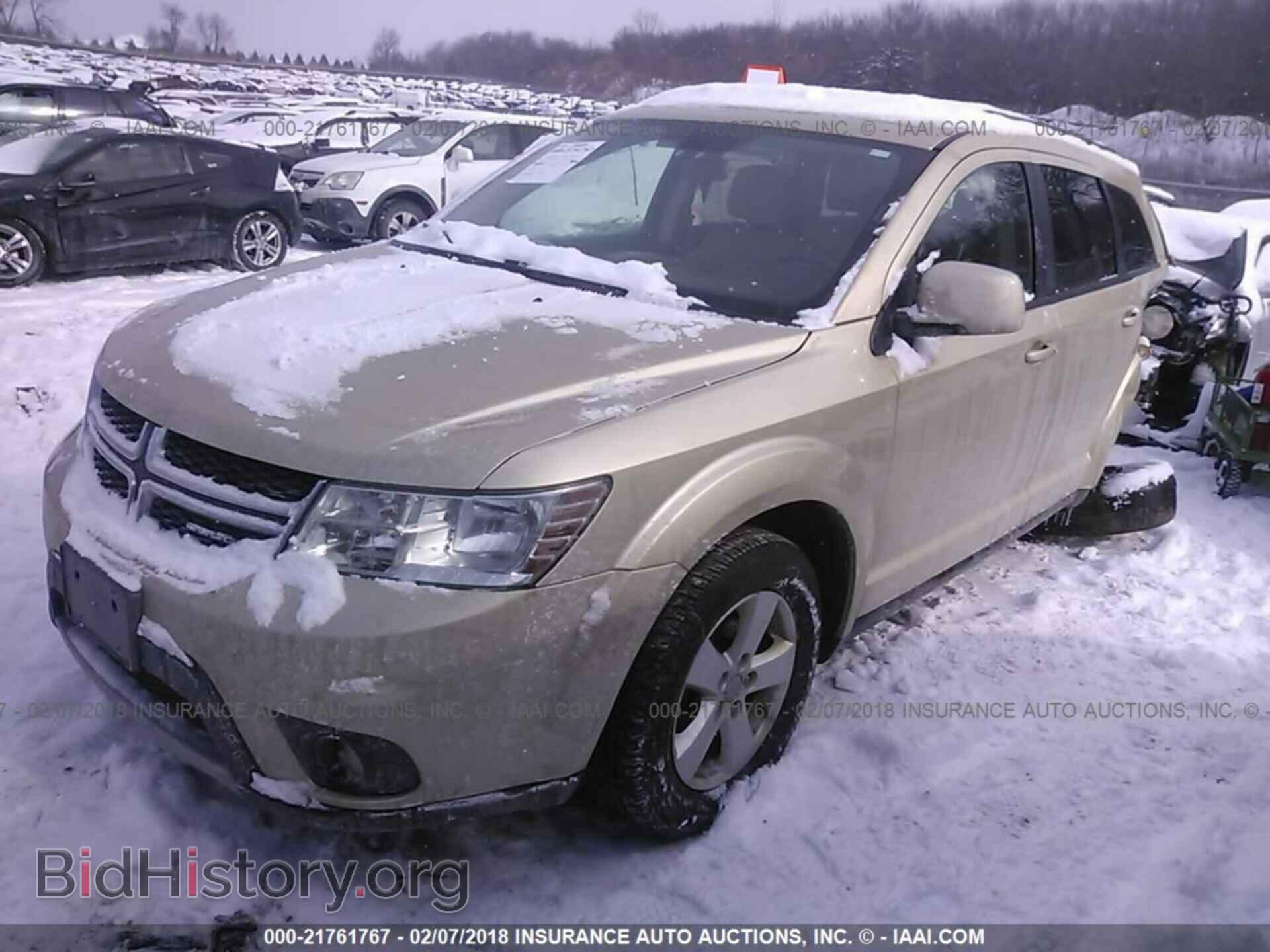 2011 Dodge Journey - VIN: 3D4PG1FG2BT561748 - Фото 2