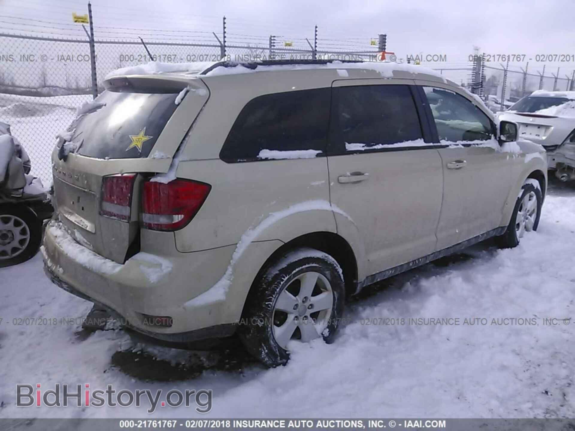 2011 Dodge Journey - VIN: 3D4PG1FG2BT561748 - Фото 4