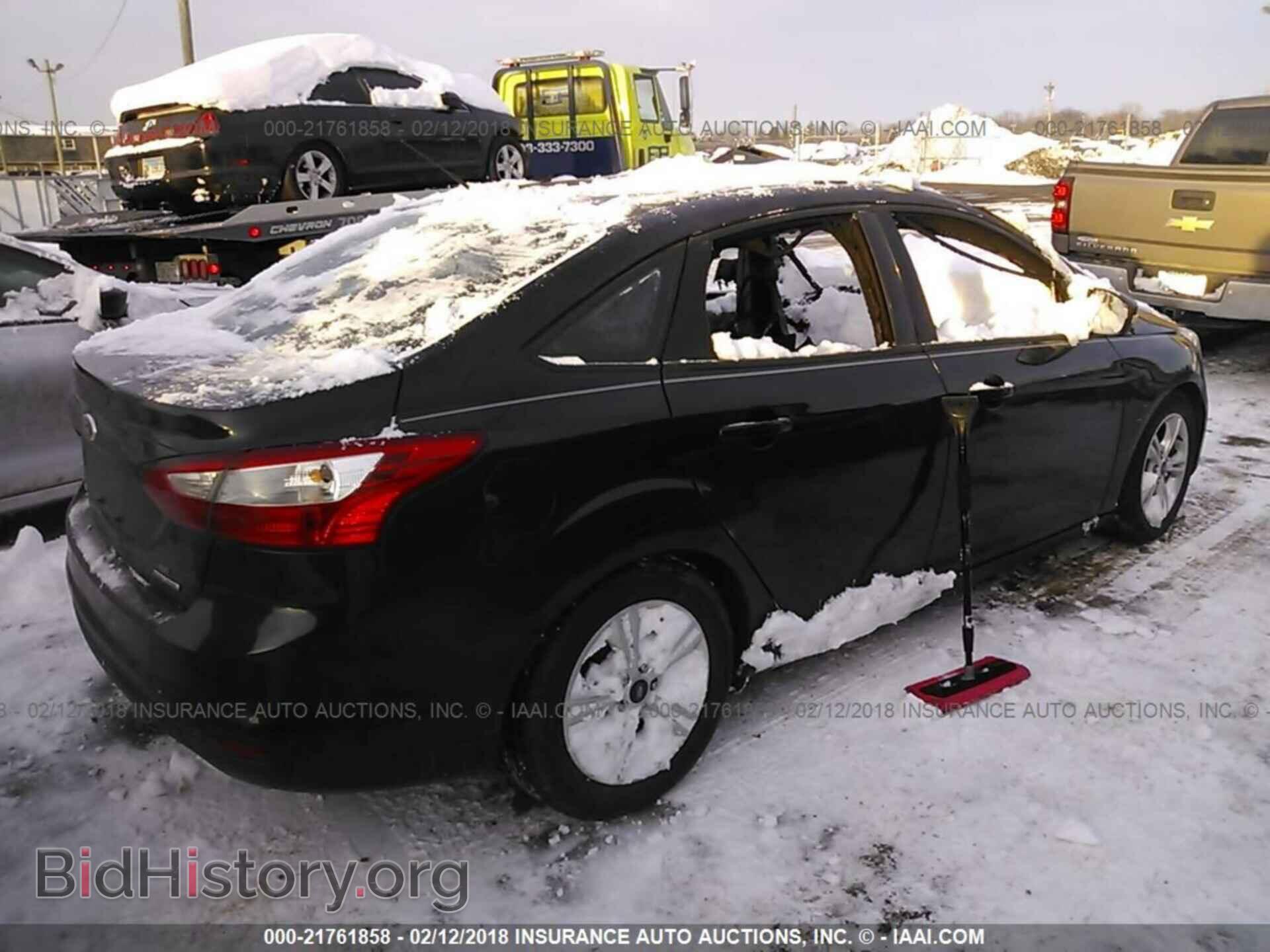 2013 Ford Focus - VIN: 1FADP3F2XDL188026 - Фото 4