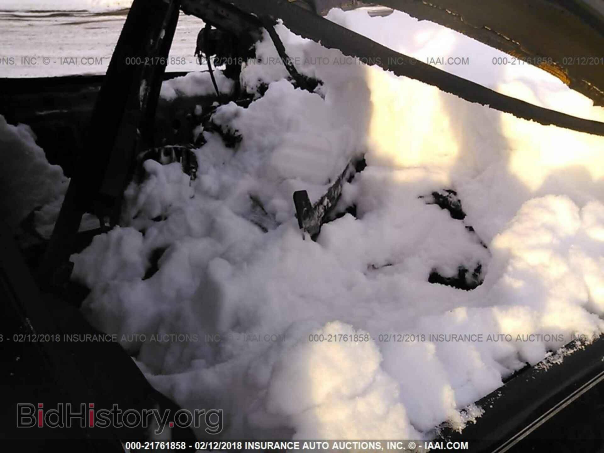 2013 Ford Focus - VIN: 1FADP3F2XDL188026 - Фото 5