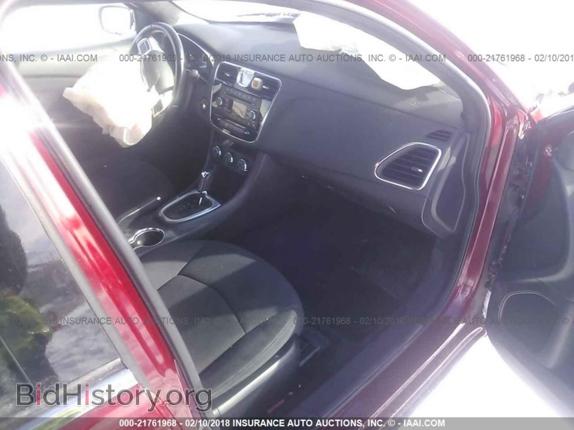 2011 Chrysler 200 - VIN: 1C3BC1FB8BN539846 - Фото 5