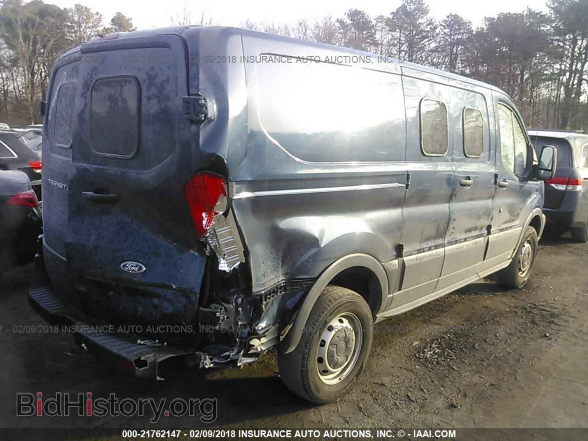 2015 Ford Transit - VIN: 1FTNR1ZM0FKB17789 - Фото 4