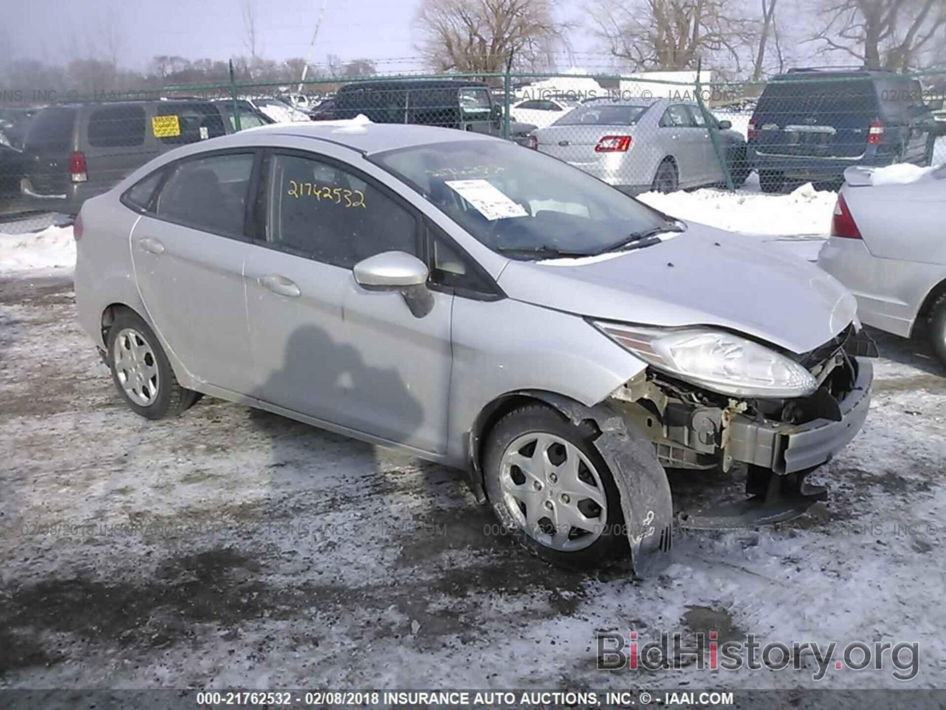 Photo 3FADP4BJ9CM144700 - Ford Fiesta 2012