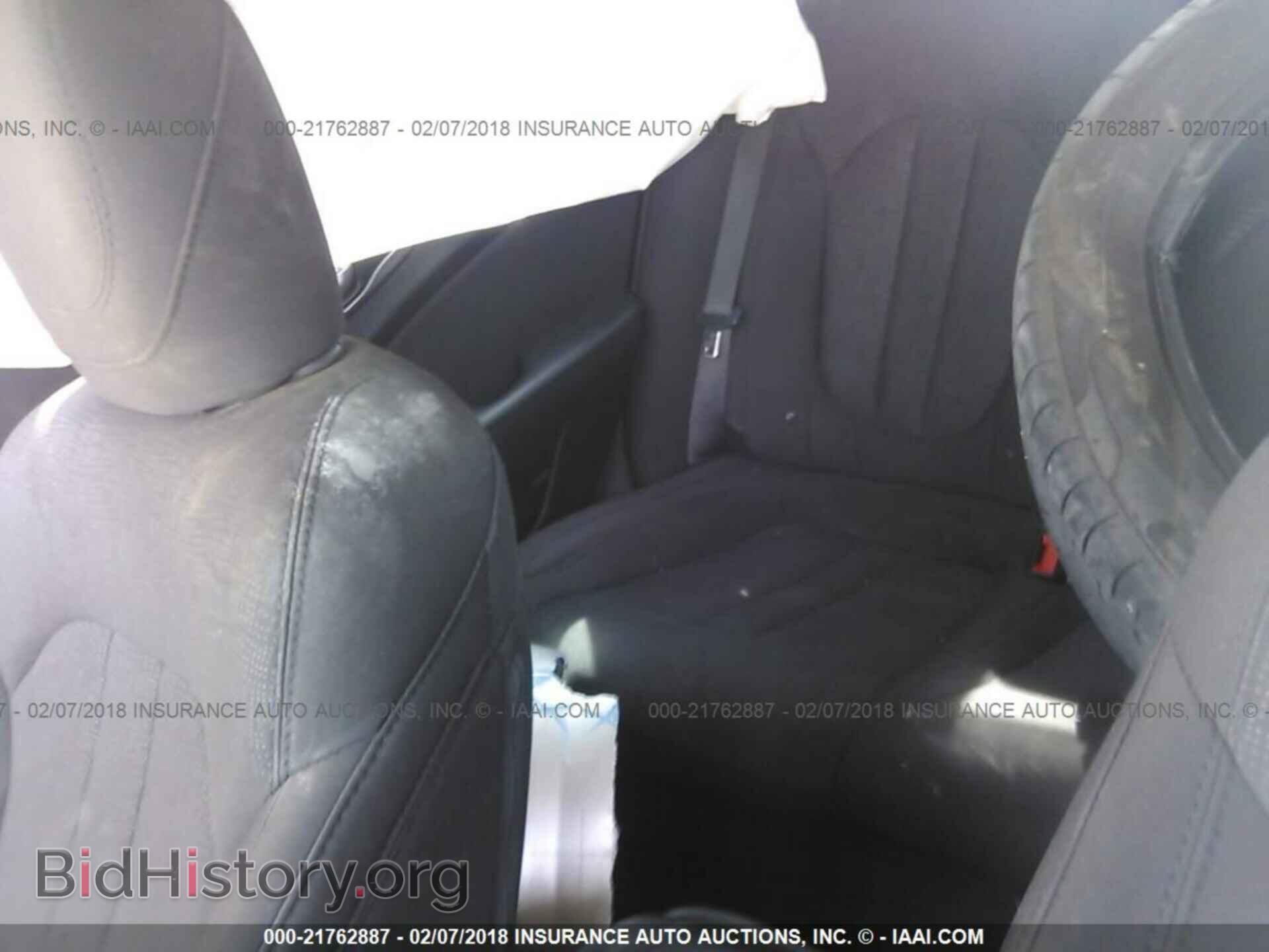 2016 Chrysler 200 - VIN: 1C3CCCAB9GN125599 - Photo 8