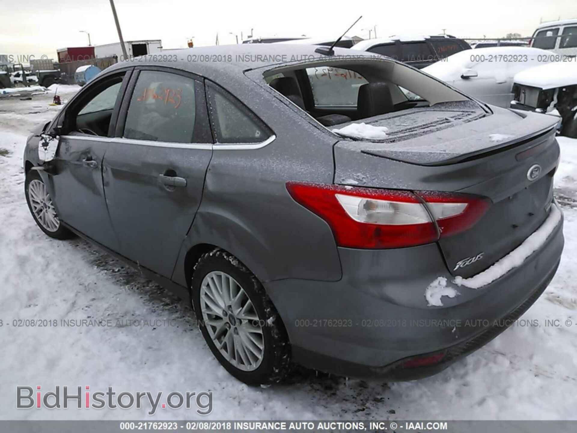 2013 Ford Focus - VIN: 1FADP3J25DL219805 - Photo 3