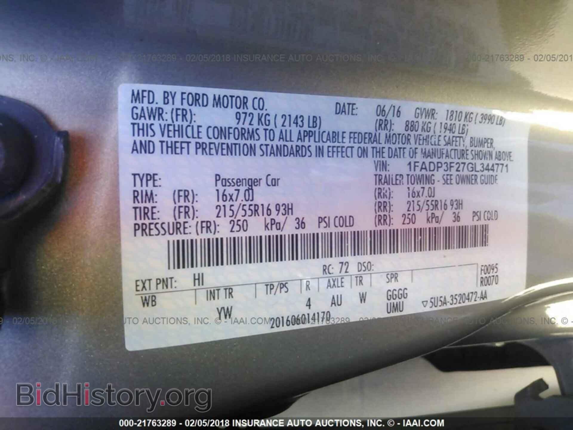 2016 Ford Focus - VIN: 1FADP3F27GL344771 - Photo 9