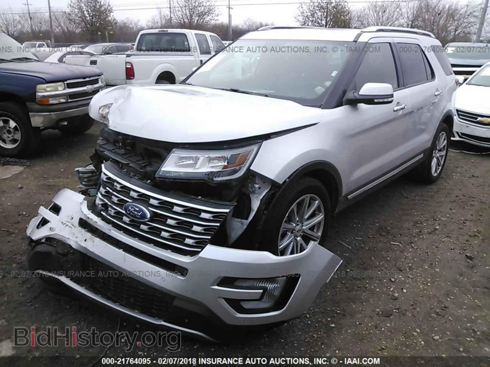 2017 Ford Explorer - VIN: 1FM5K7F89HGD24357 - Фото 2
