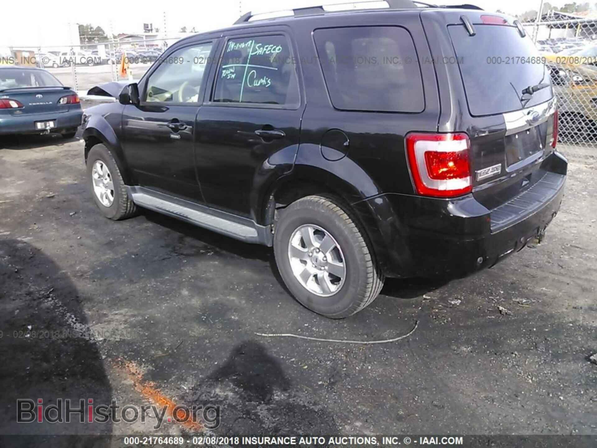 2011 Ford Escape - VIN: 1FMCU9EG8BKB45575 - Фото 3