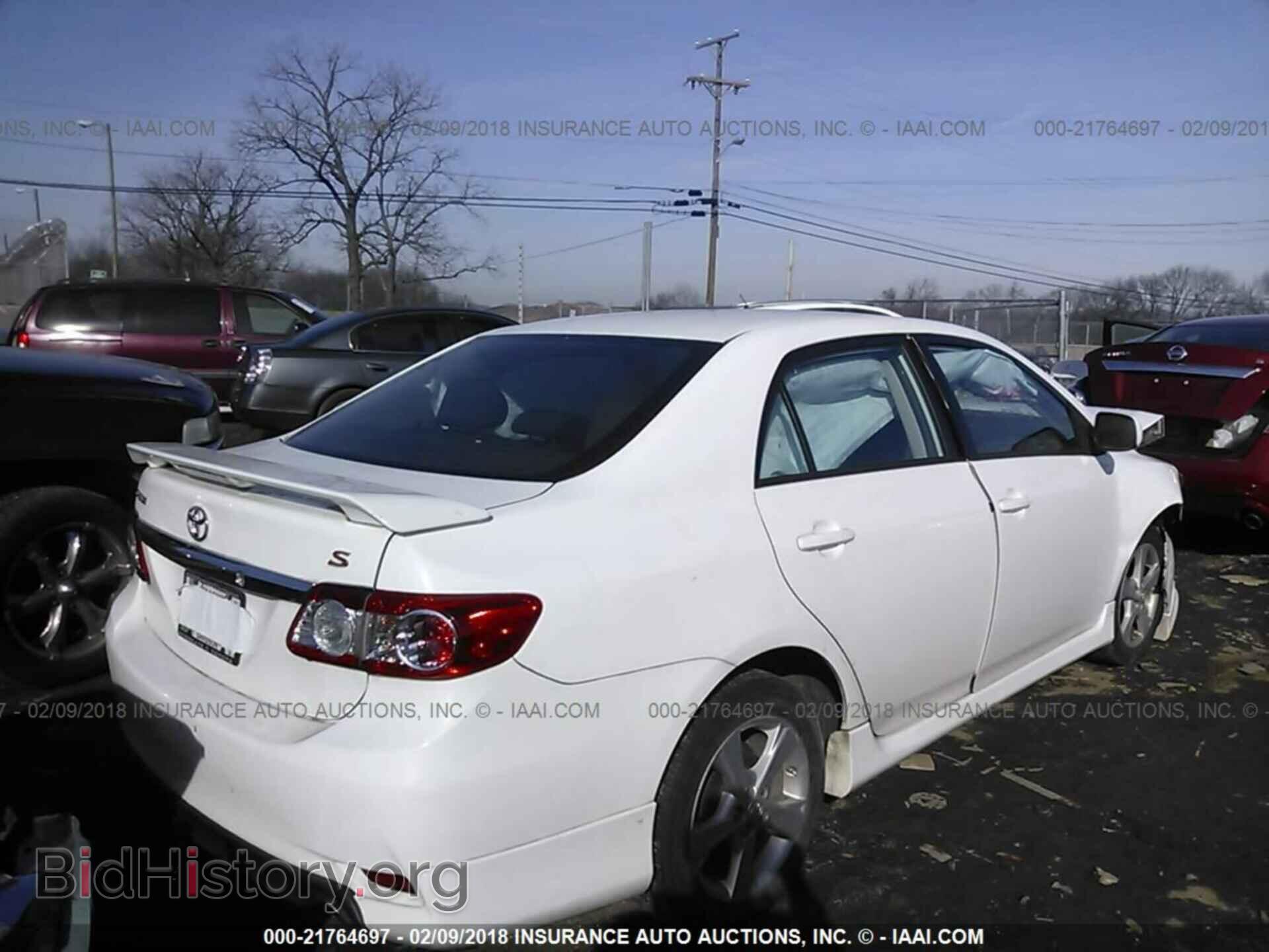 2013 Toyota Corolla - VIN: 2T1BU4EEXDC951200 - Photo 4