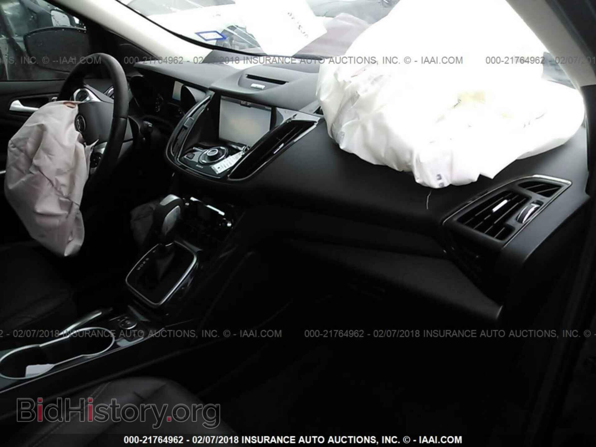 2014 Ford Escape - VIN: 1FMCU0J90EUB71552 - Photo 5