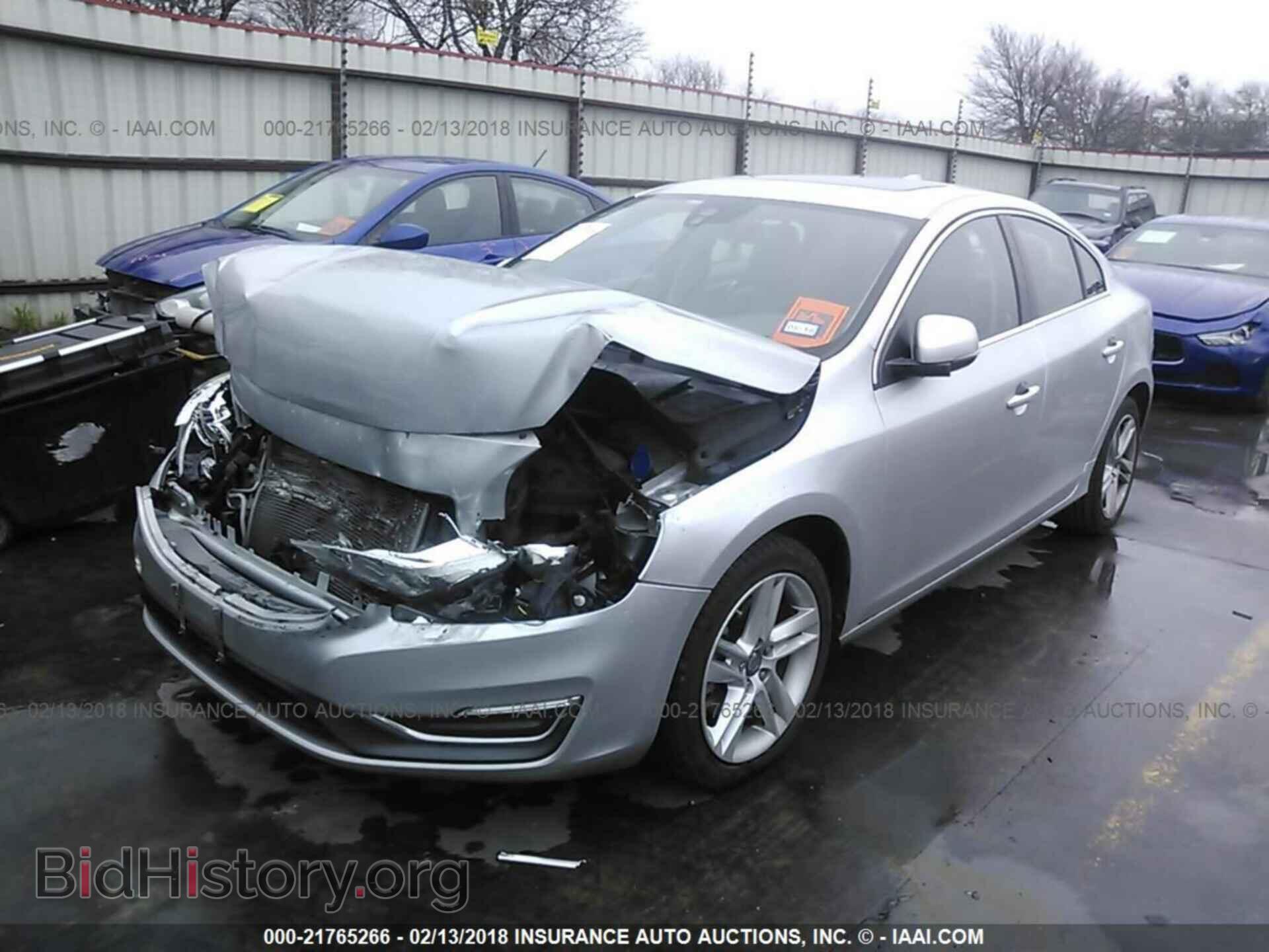 2015 Volvo S60 - VIN: YV140MFB5F1314550 - Фото 2