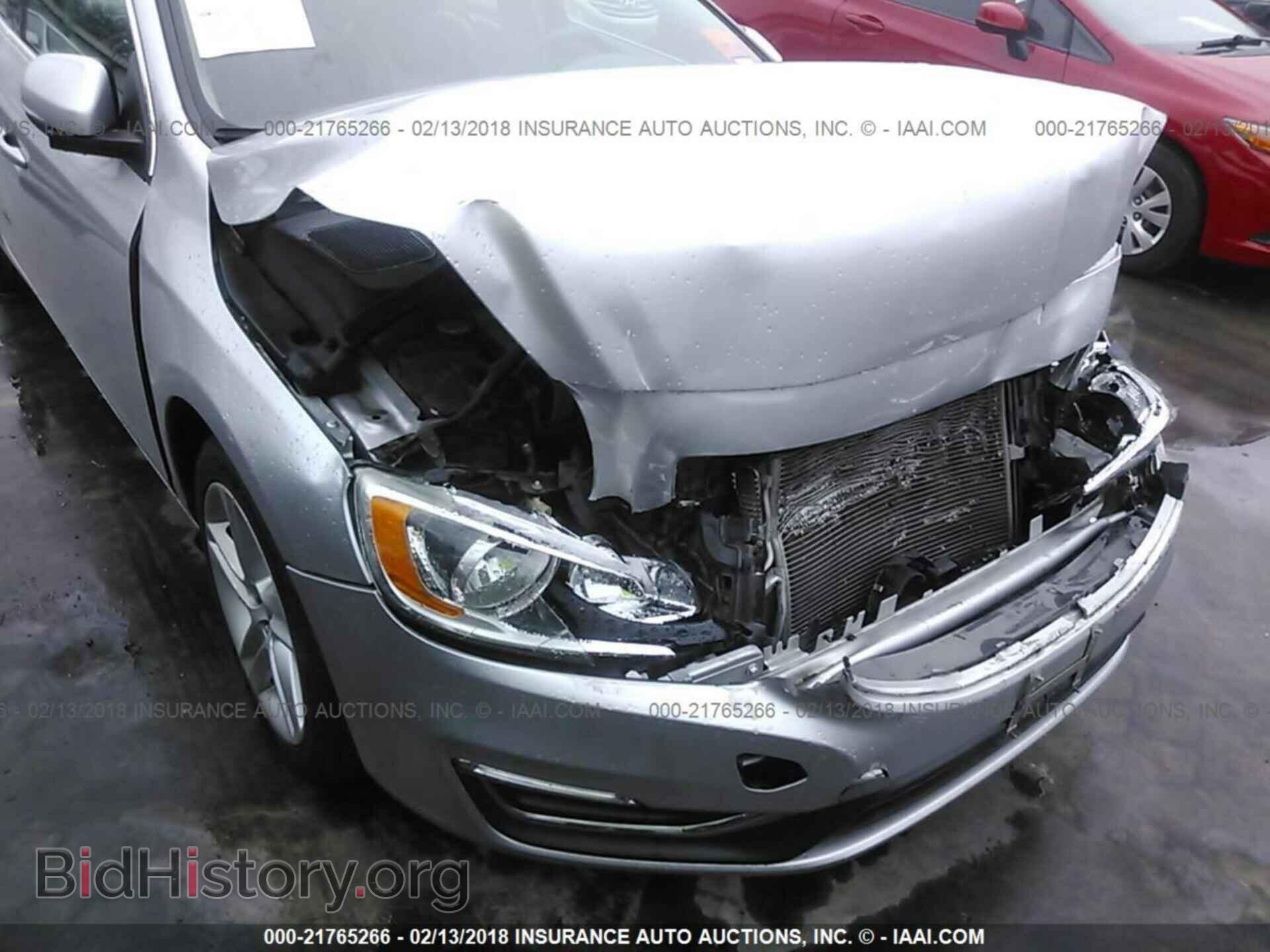 2015 Volvo S60 - VIN: YV140MFB5F1314550 - Фото 6