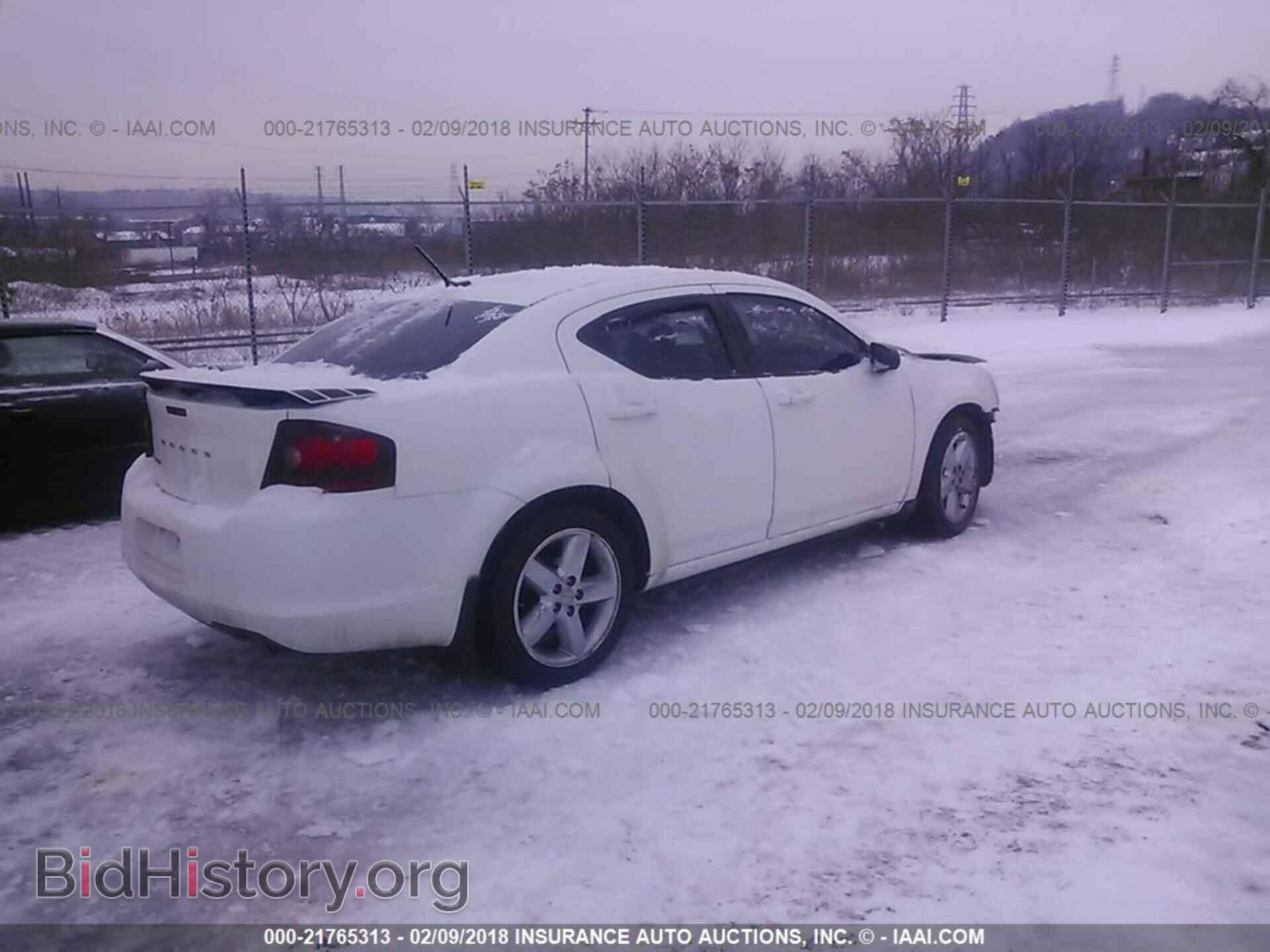 2013 Dodge Avenger - VIN: 1C3CDZAB4DN658035 - Photo 4