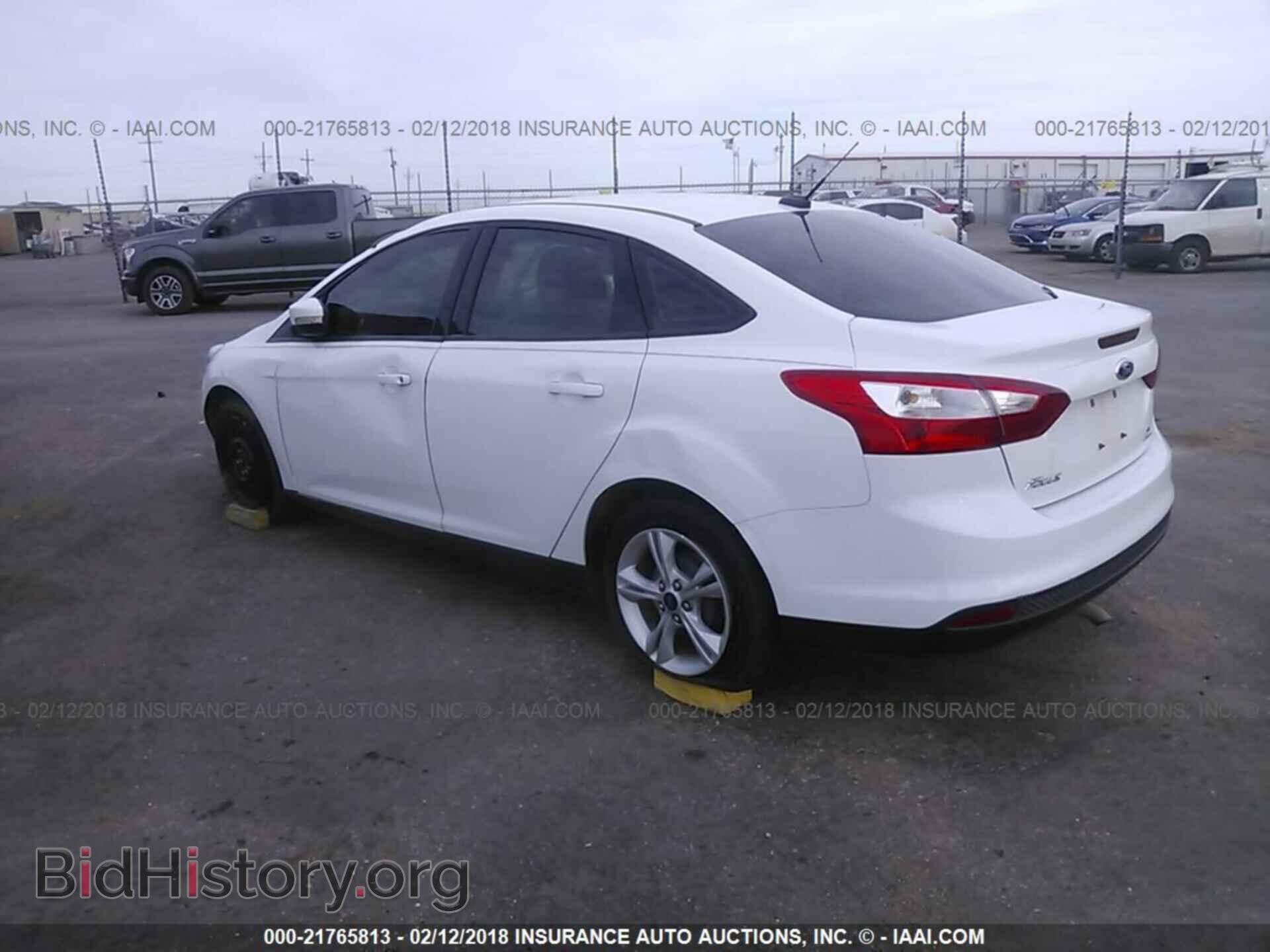 2014 Ford Focus - VIN: 1FADP3F25EL440525 - Фото 3