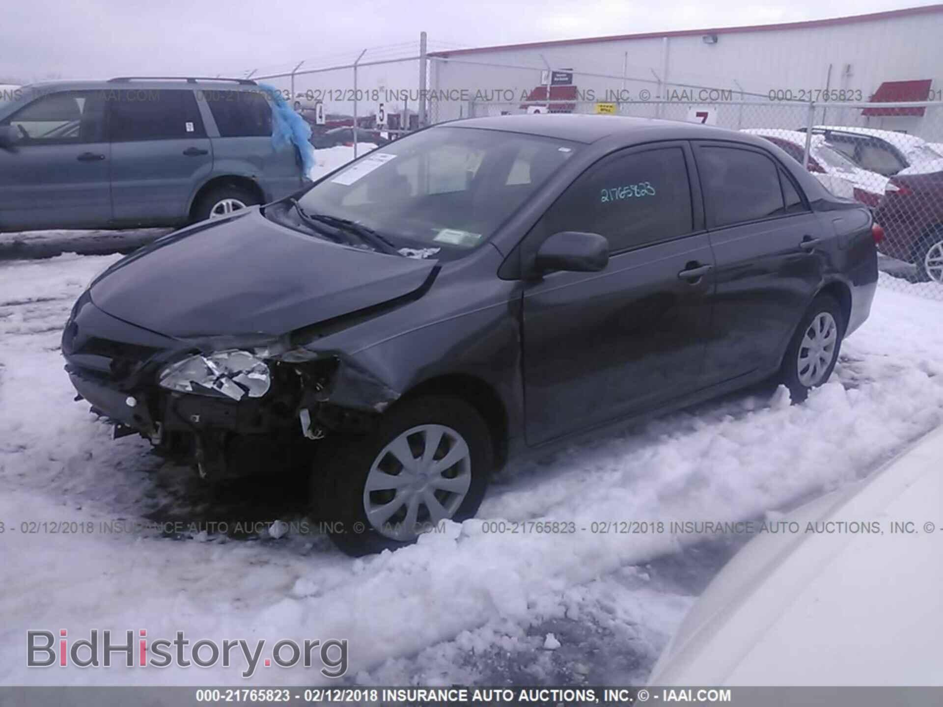 2011 Toyota Corolla - VIN: JTDBU4EE5B9141959 - Фото 2