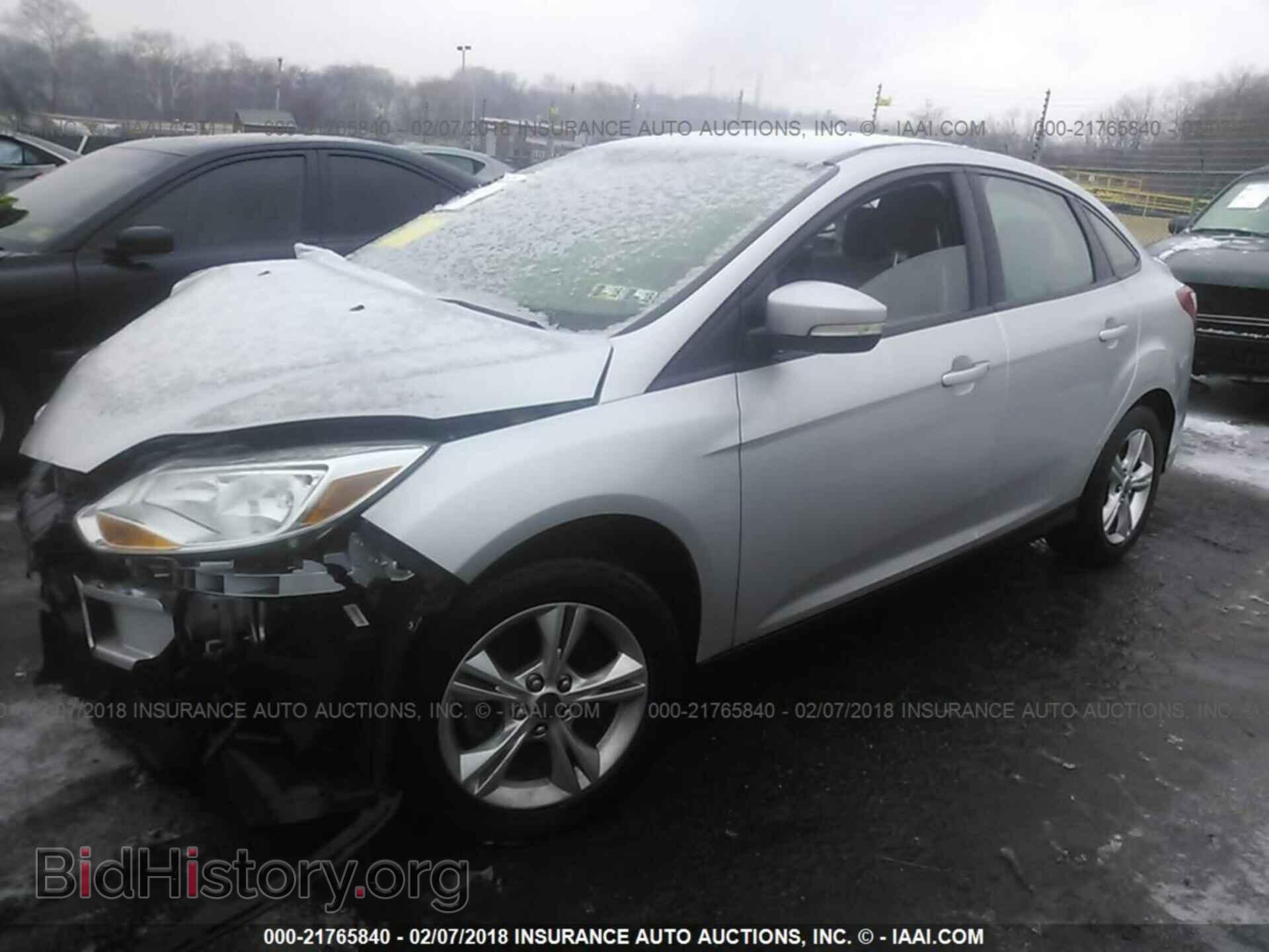 2013 Ford Focus - VIN: 1FADP3F21DL180431 - Photo 2