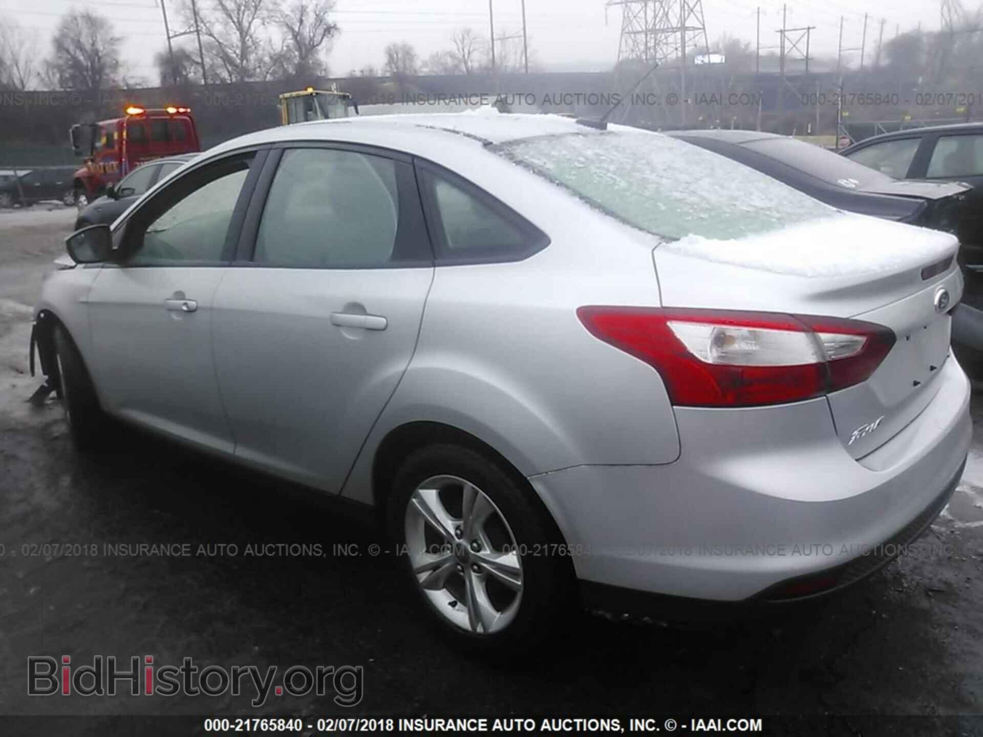 2013 Ford Focus - VIN: 1FADP3F21DL180431 - Photo 3