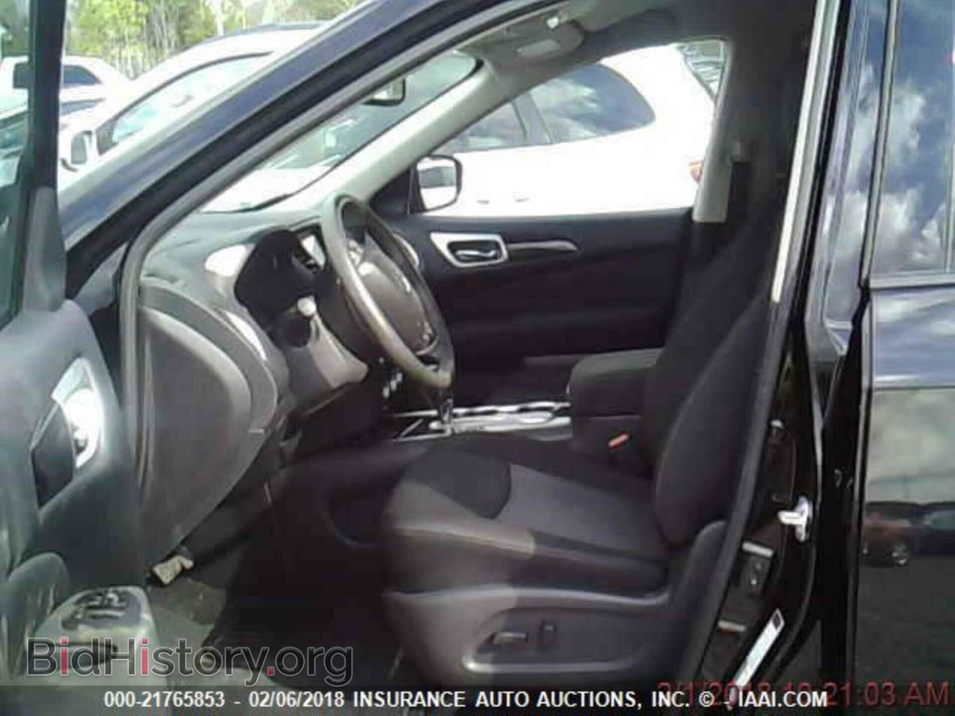 2017 Nissan Pathfinder - VIN: 5N1DR2MN3HC661519 - Фото 5
