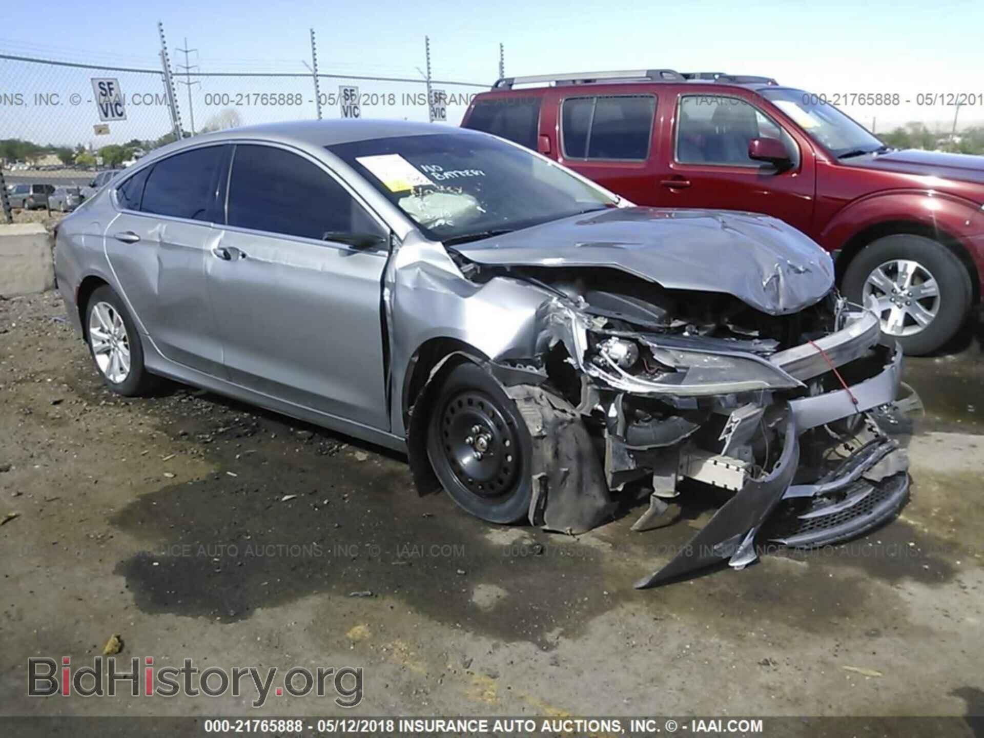 Photo 1C3CCCABXFN563692 - Chrysler 200 2015