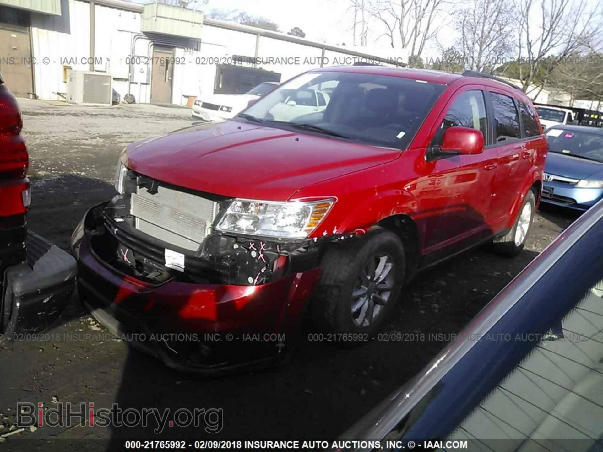 2017 Dodge Journey - VIN: 3C4PDCBG3HT590904 - Фото 2
