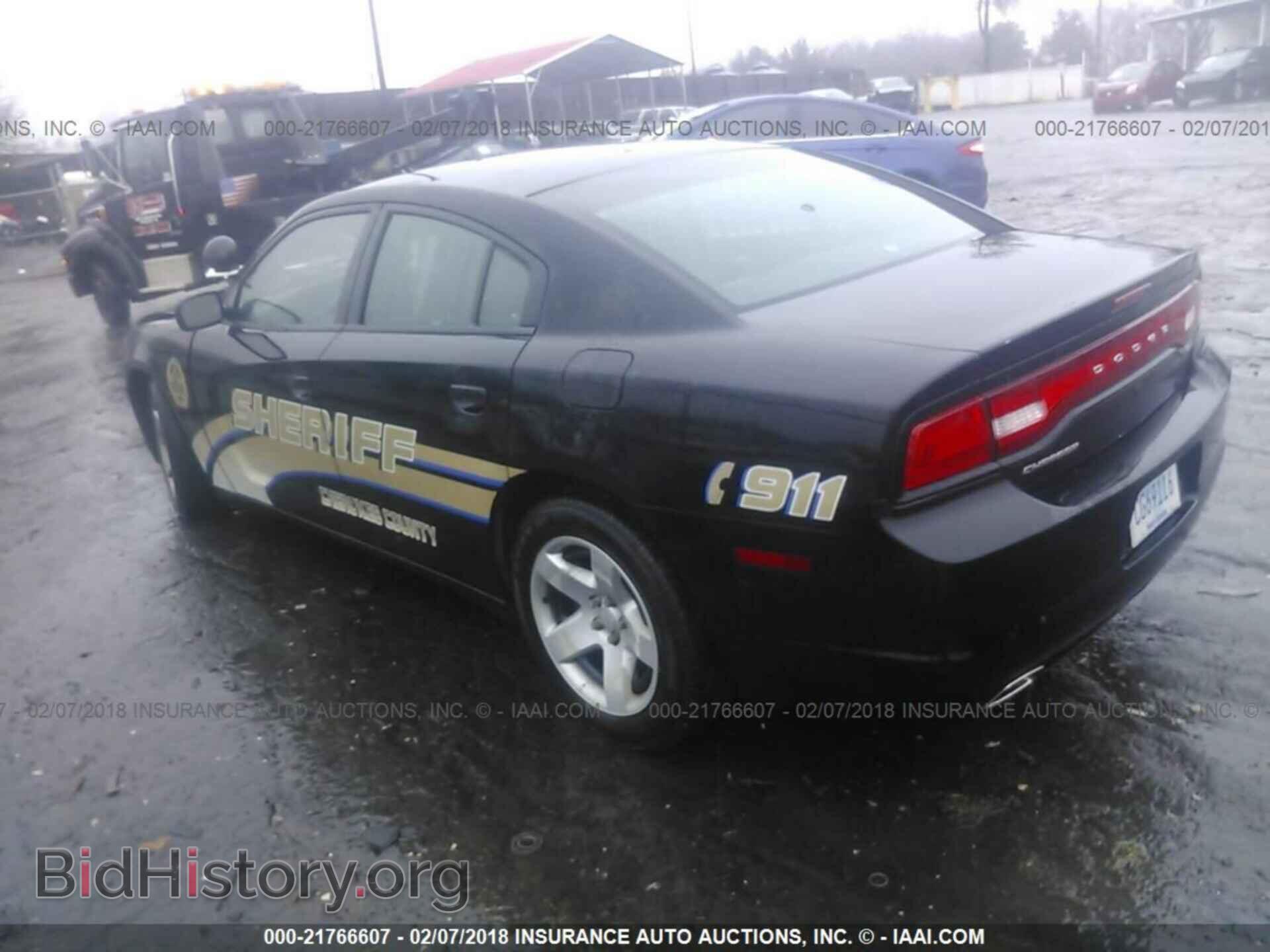 2013 Dodge Charger - VIN: 2C3CDXAT6DH554930 - Фото 3