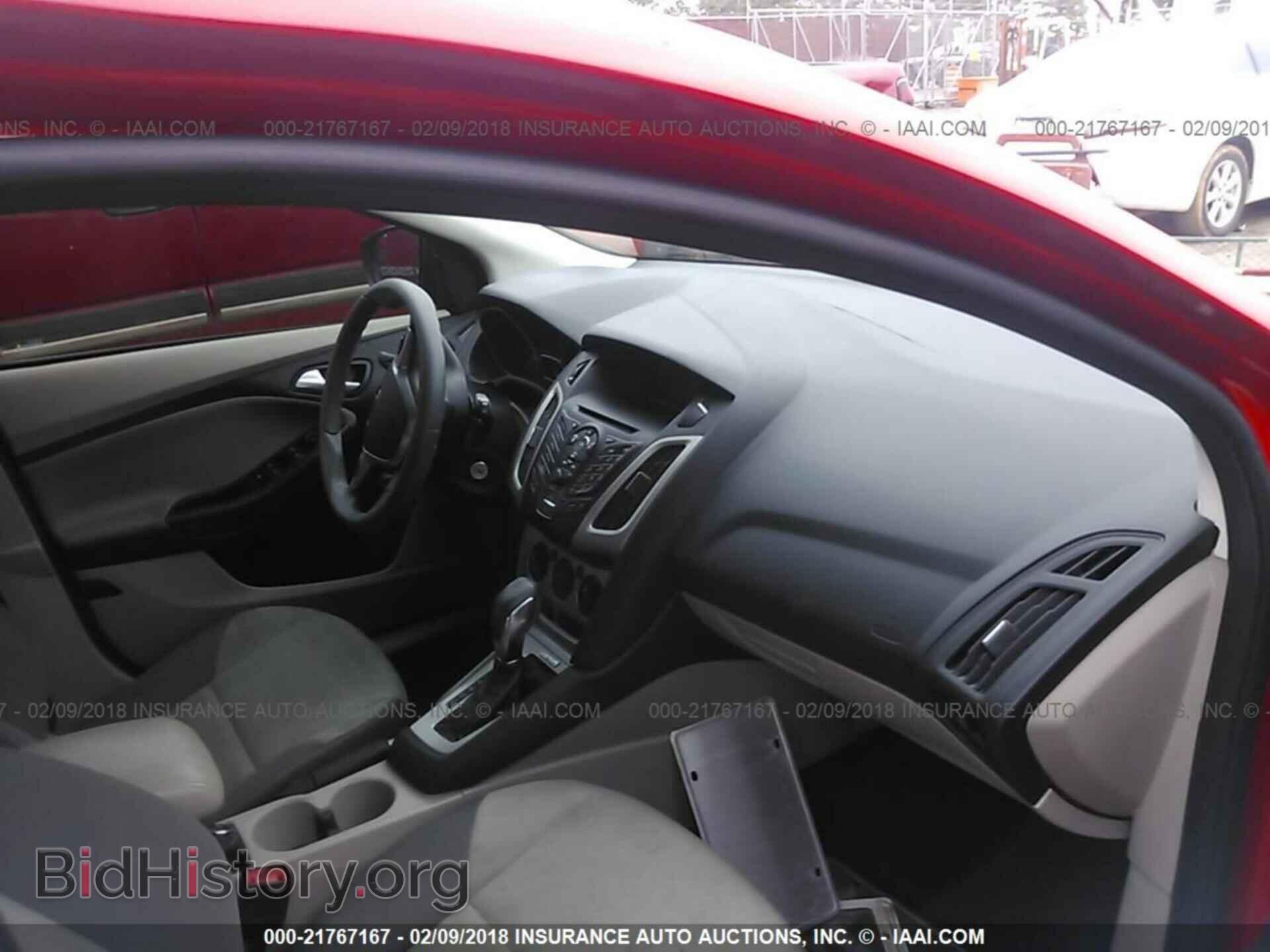 2014 Ford Focus - VIN: 1FADP3K28EL246674 - Photo 5
