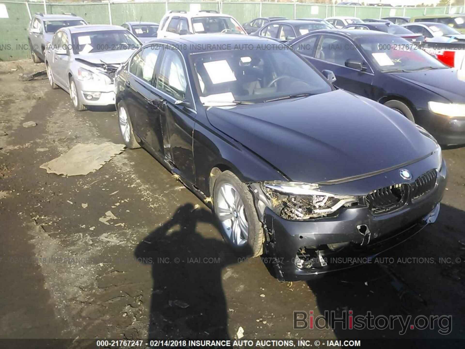 Photo WBA8B9G57HNU50565 - Bmw 330 2017