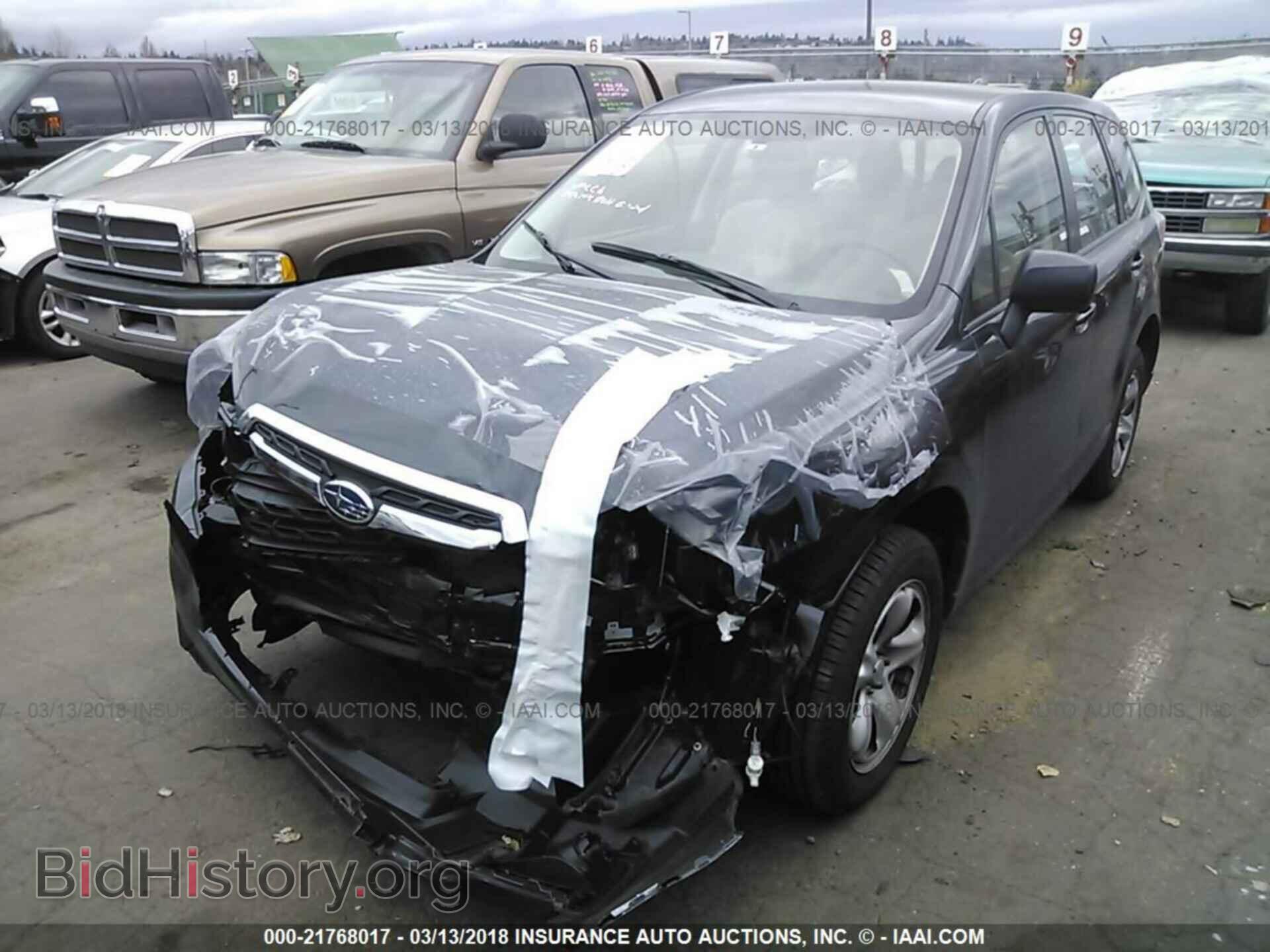 2017 Subaru Forester - VIN: JF2SJAAC9HG570488 - Photo 2