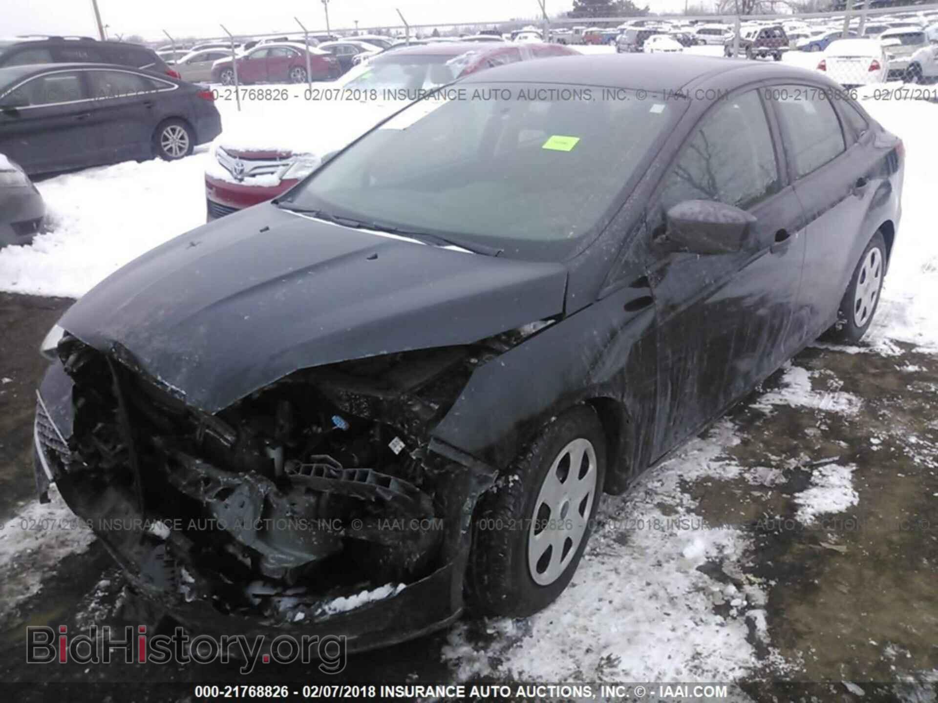 2016 Ford Focus - VIN: 1FADP3E21GL288263 - Фото 2