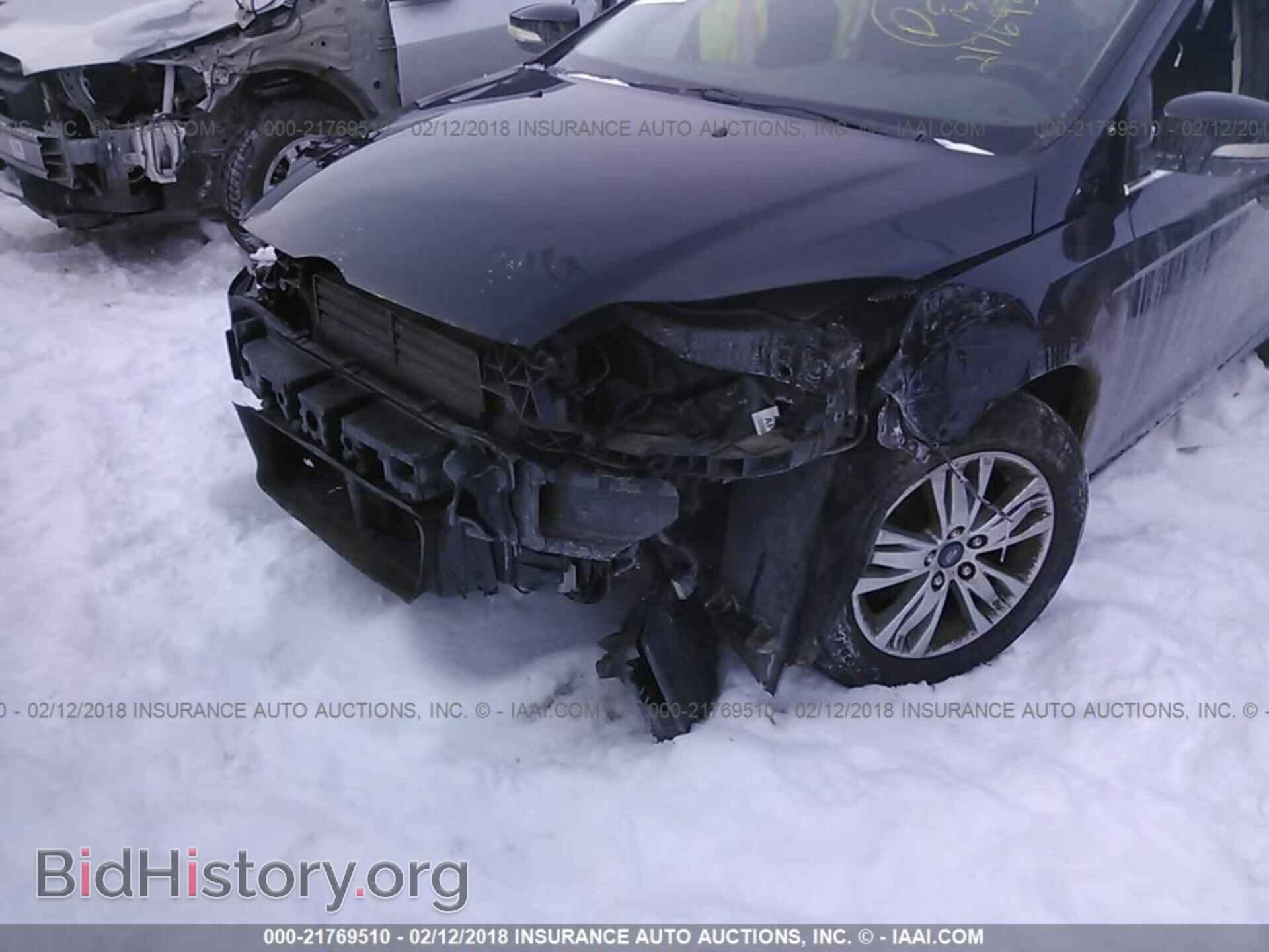 2012 Ford Focus - VIN: 1FAHP3M22CL338911 - Photo 6