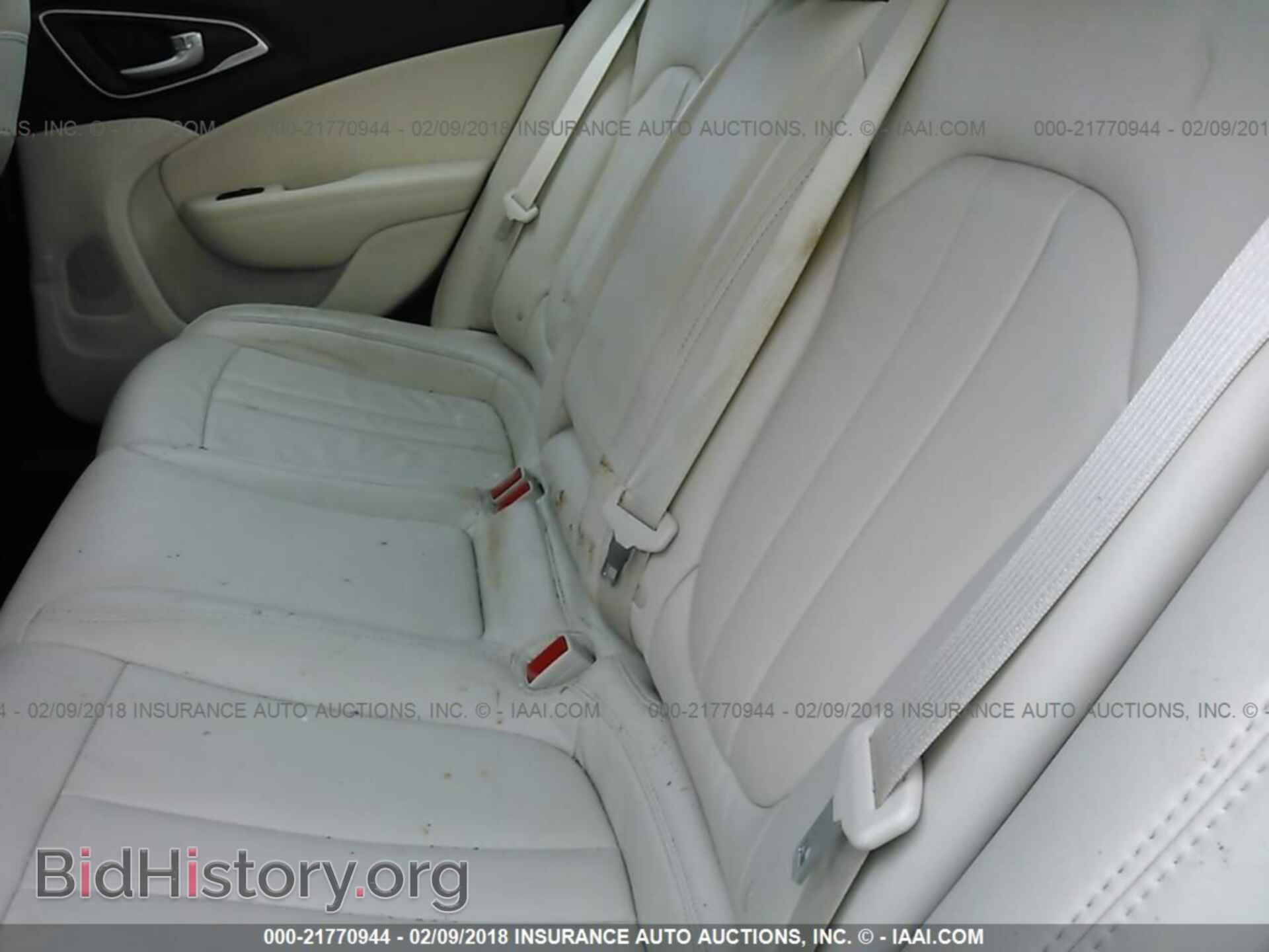 2017 Chrysler 200 - VIN: 1C3CCCAB1HN511063 - Фото 8