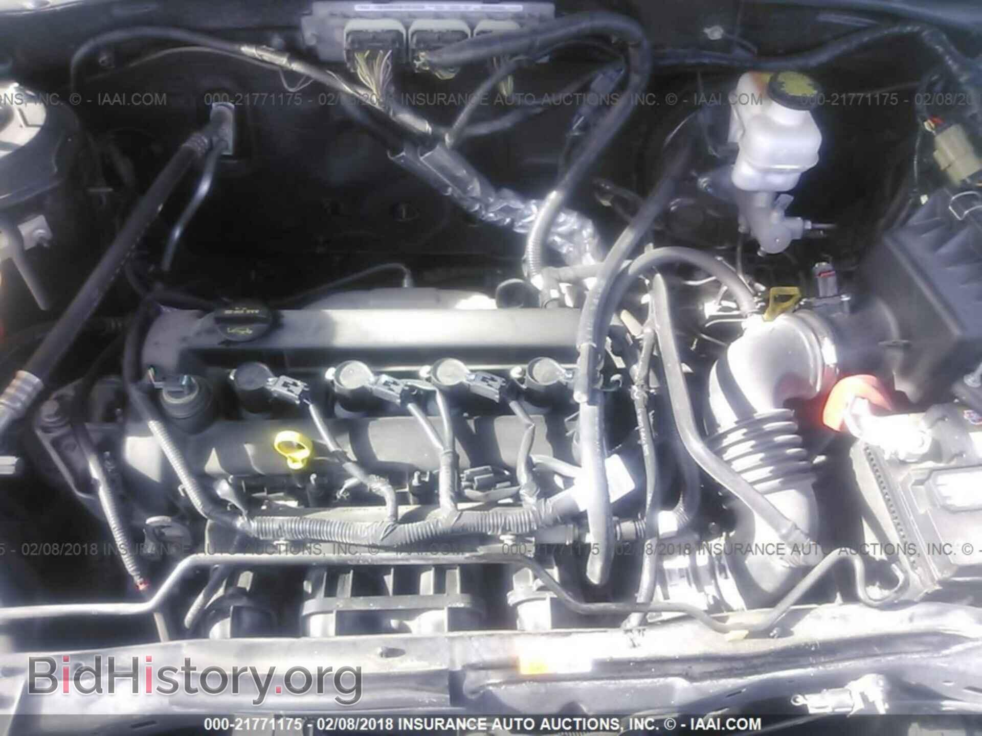 2011 Ford Escape - VIN: 1FMCU0D76BKC10405 - Фото 10